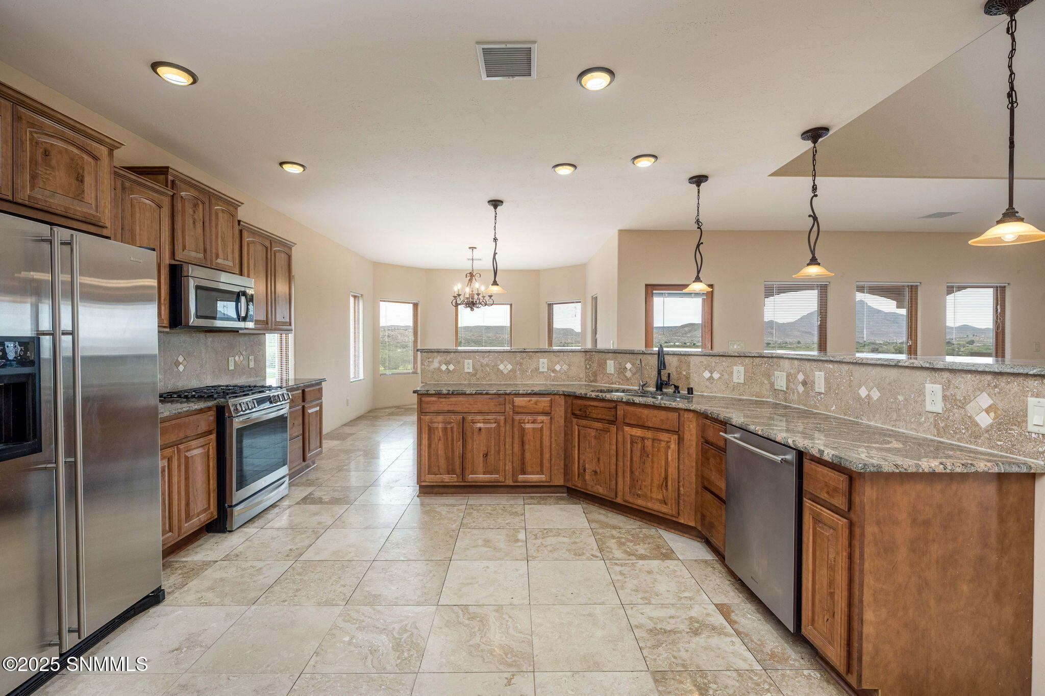 16-web-or-mls-Snappin Homes (LaPuntas106