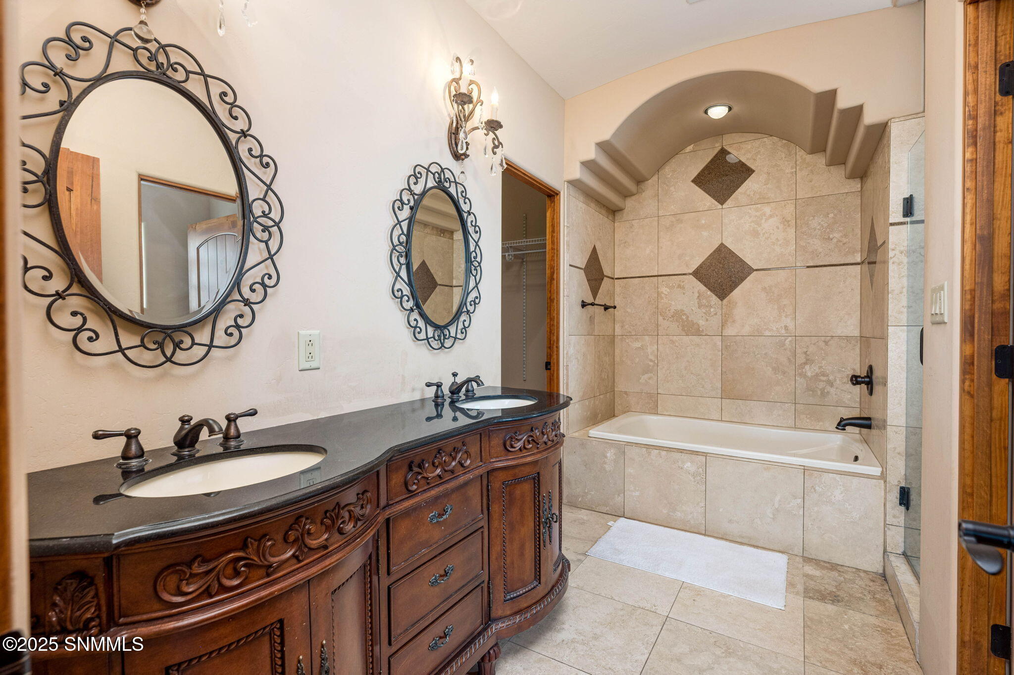 39-web-or-mls-Snappin Homes (LaPuntas106