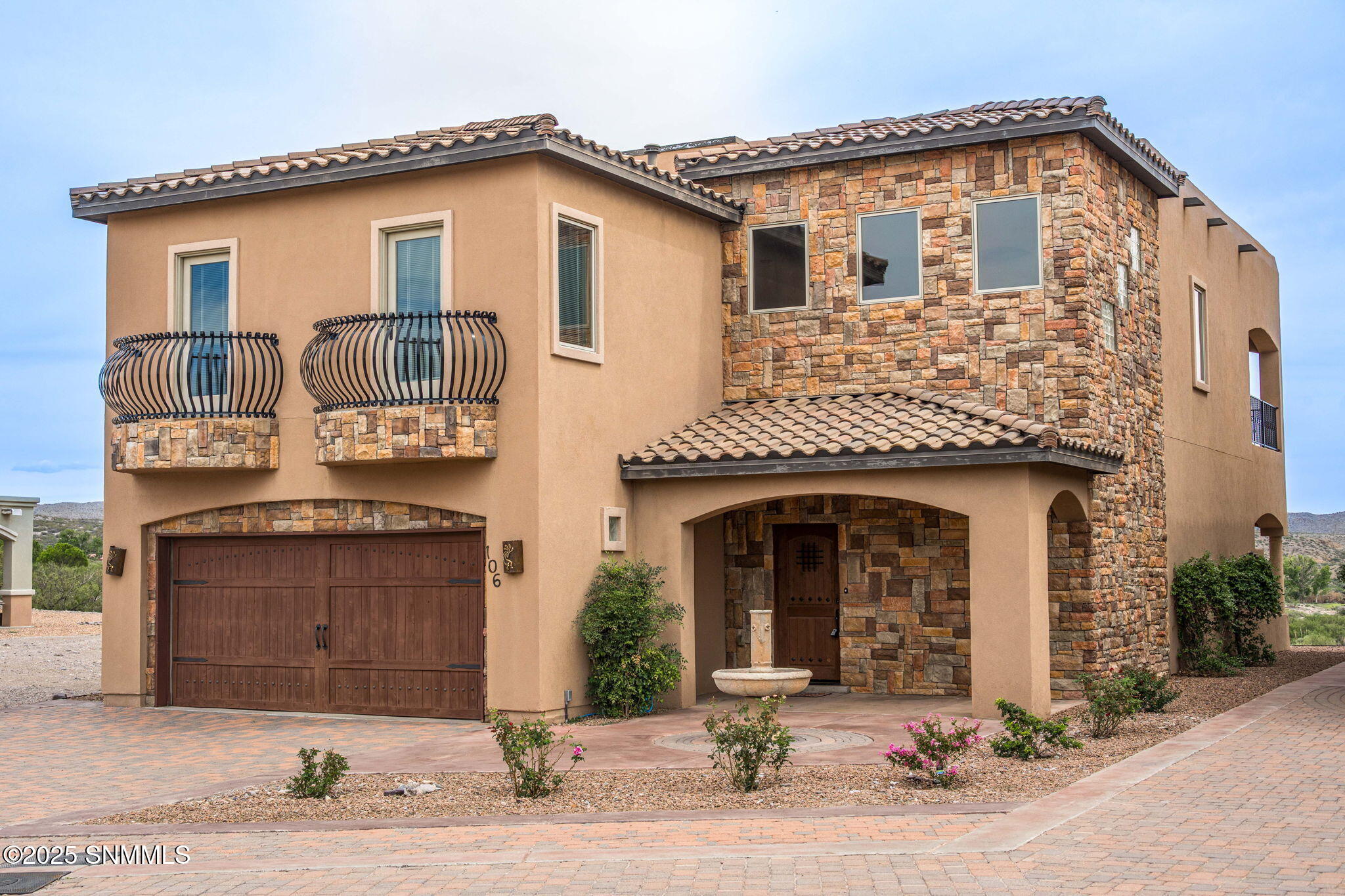 1-web-or-mls-Snappin Homes (LaPuntas106)