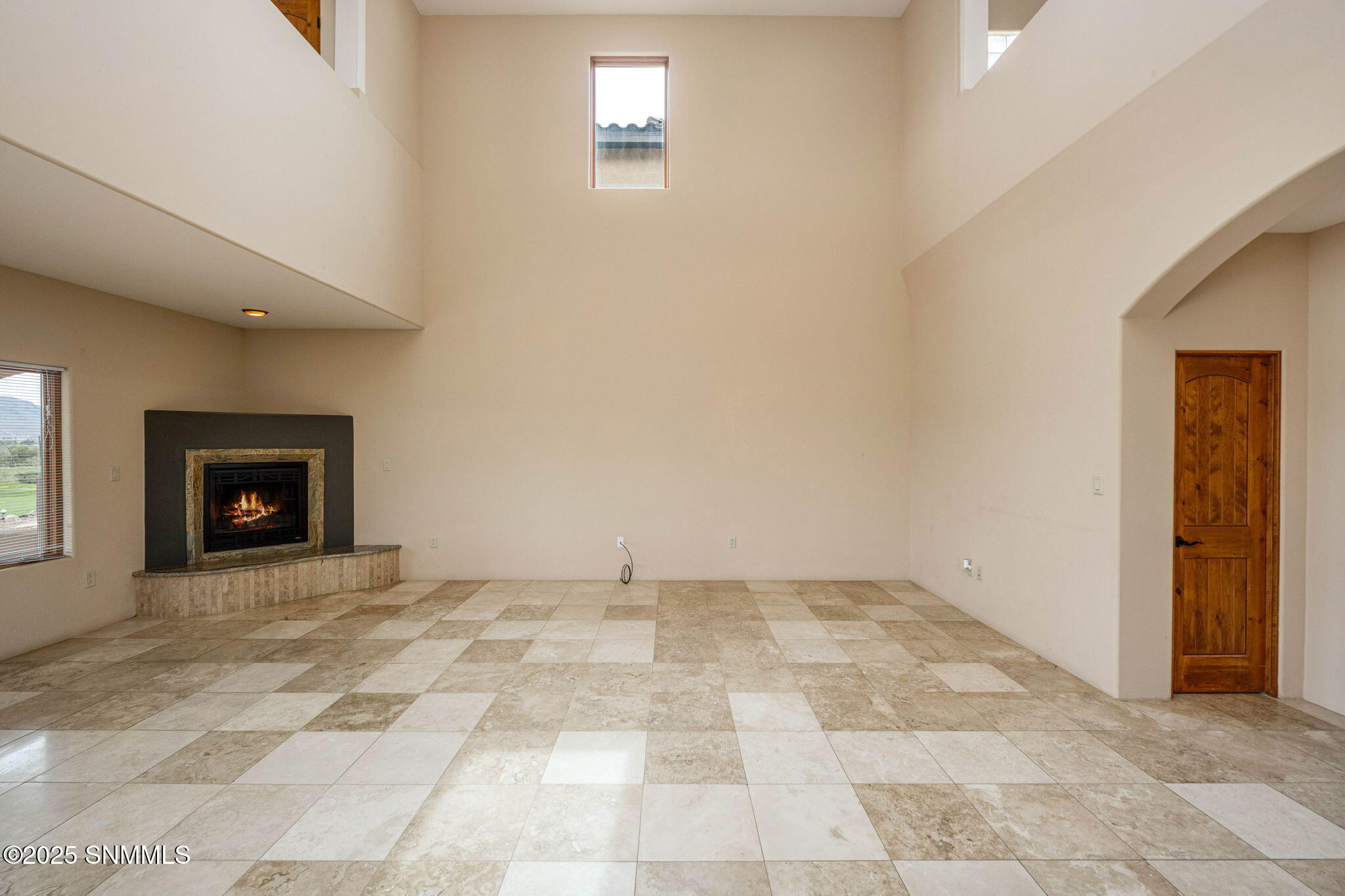 8-web-or-mls-Snappin Homes (LaPuntas106)