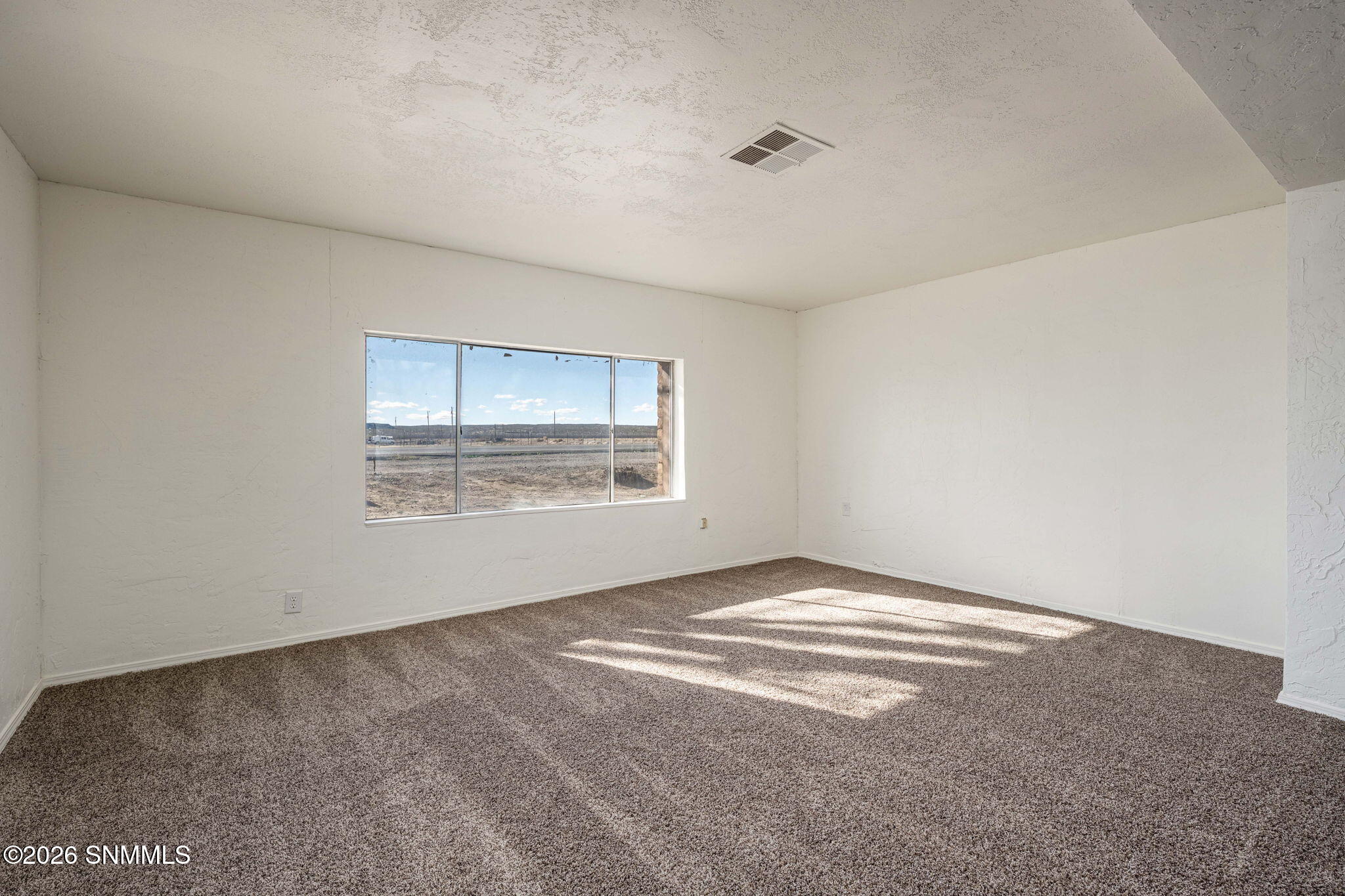 9-web-or-mls-Snappin Homes (Hwy2819408)-