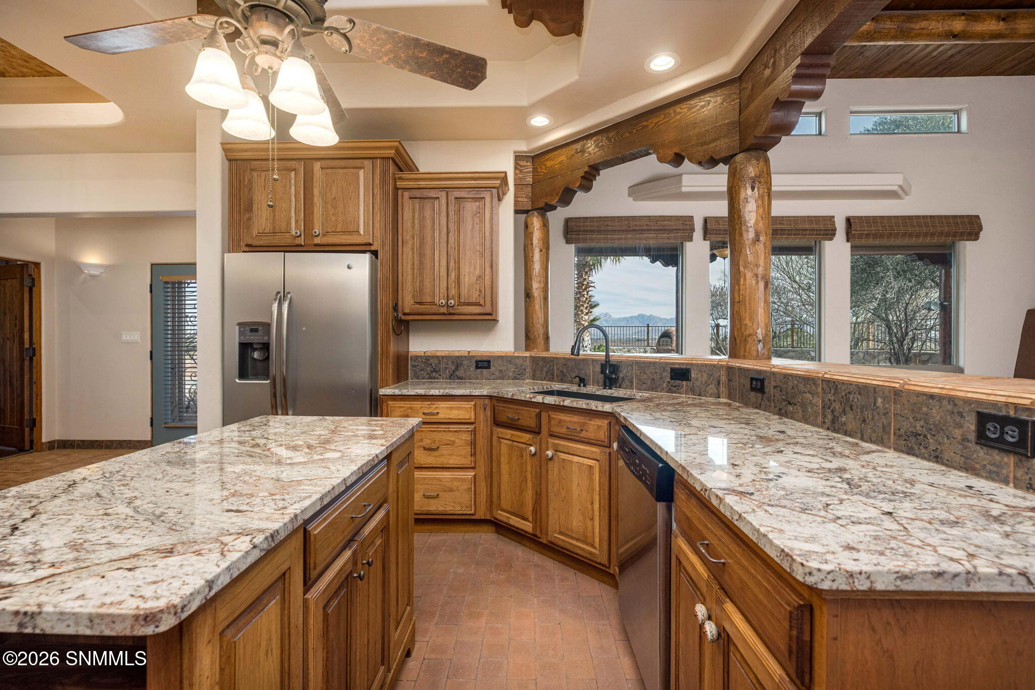 22-web-or-mls-Snappin Homes (LasVistas62