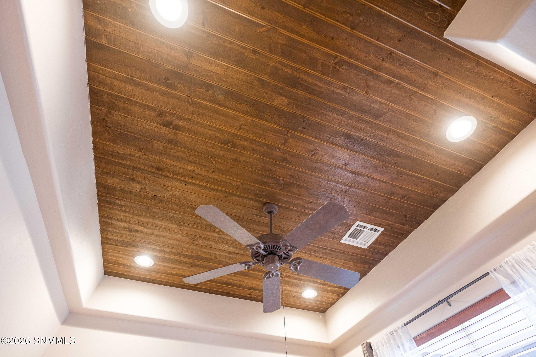 9-web-or-mls-Snappin Homes (LasVistas620