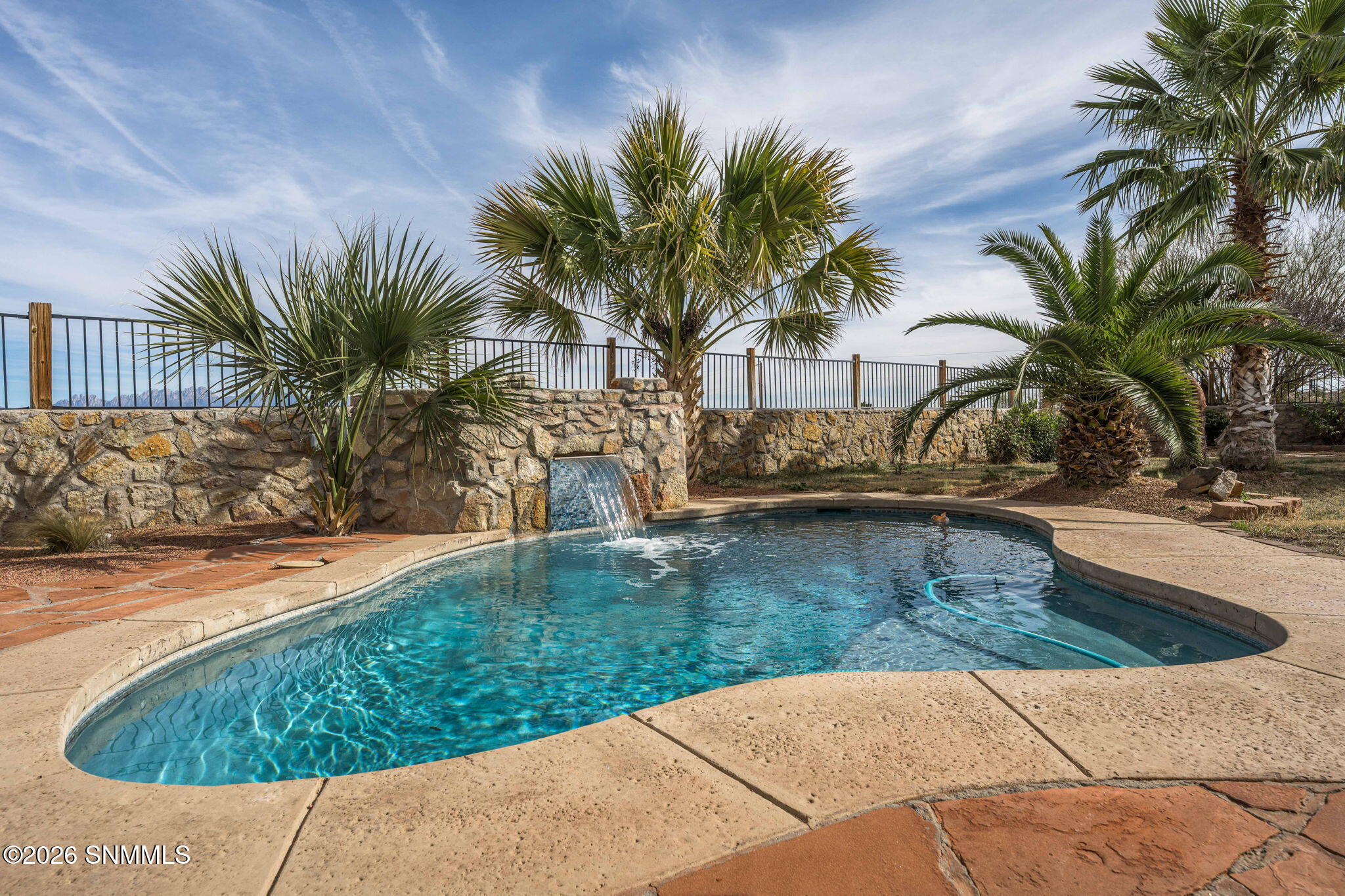 58-web-or-mls-Snappin Homes (LasVistas62