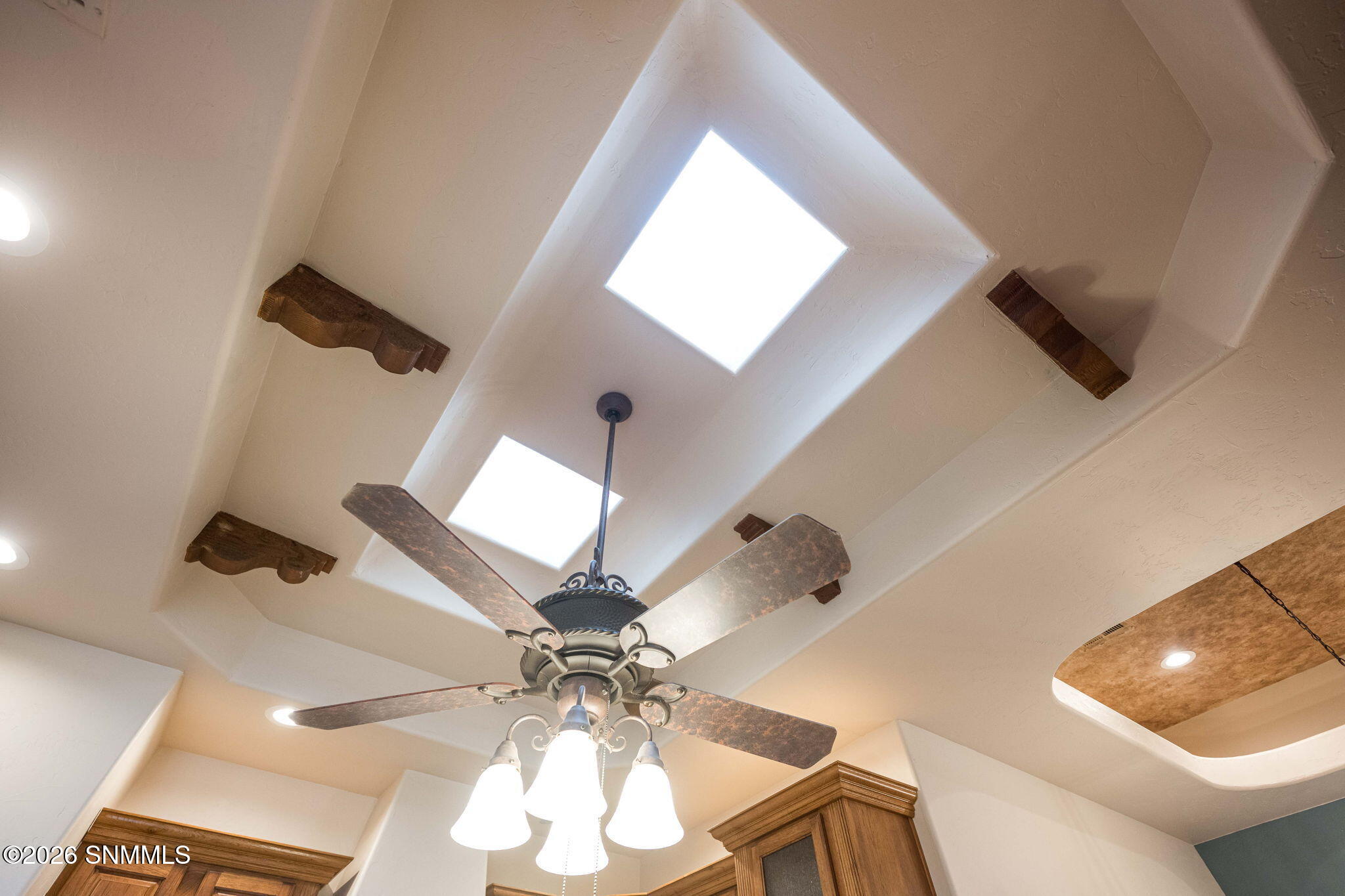 24-web-or-mls-Snappin Homes (LasVistas62