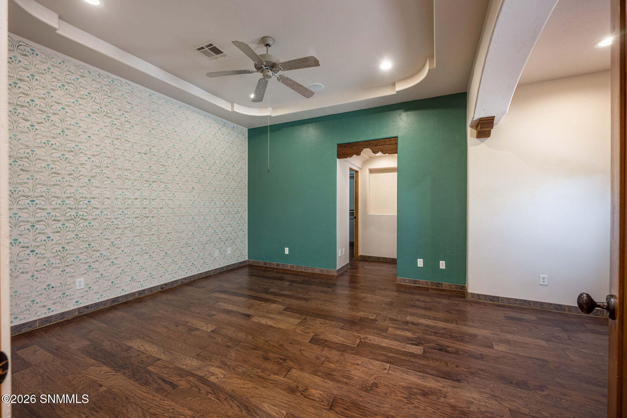 31-web-or-mls-Snappin Homes (LasVistas62