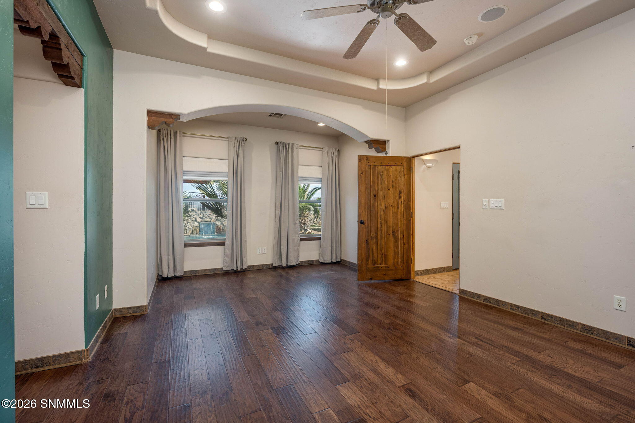 33-web-or-mls-Snappin Homes (LasVistas62