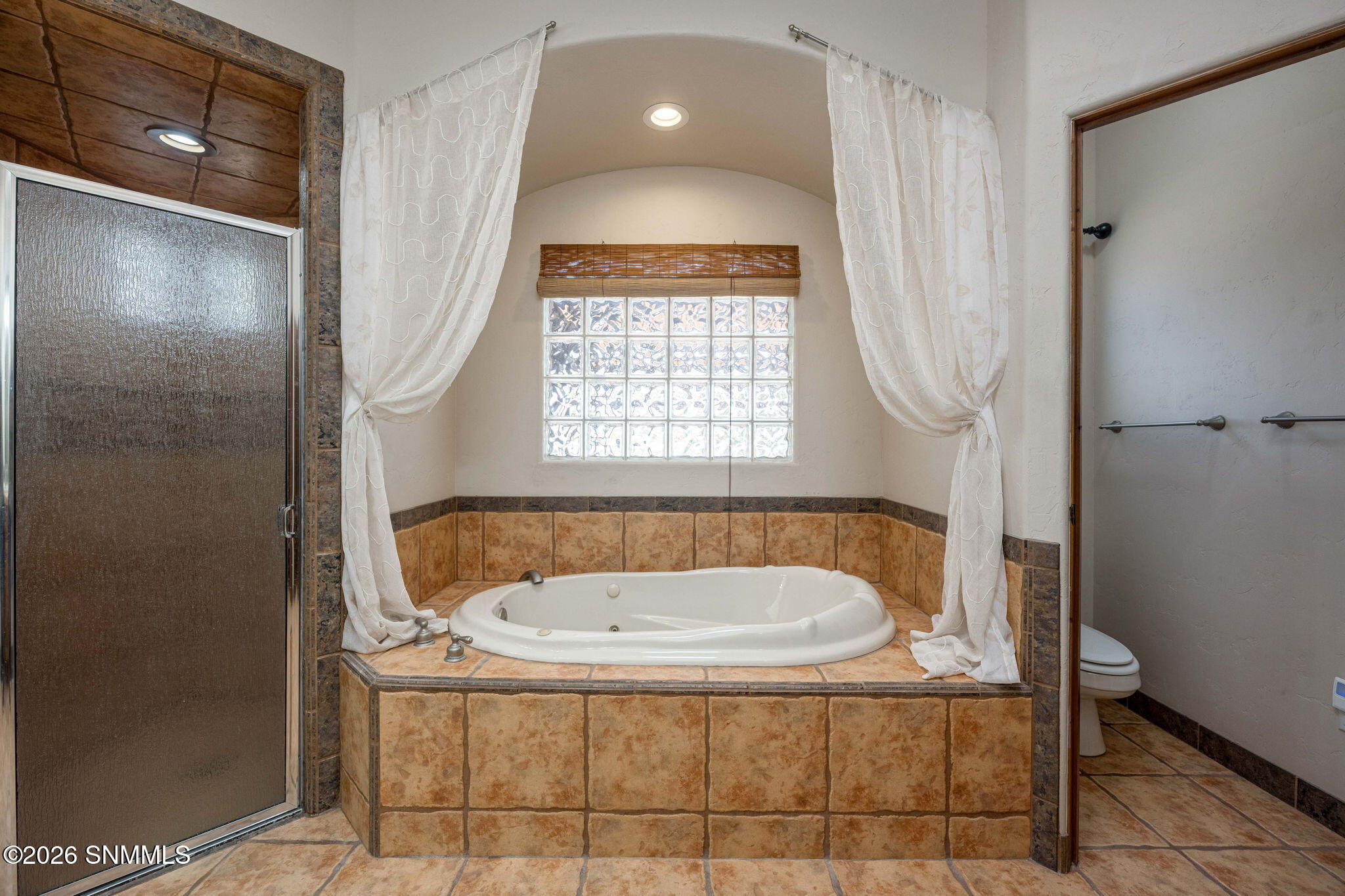 39-web-or-mls-Snappin Homes (LasVistas62