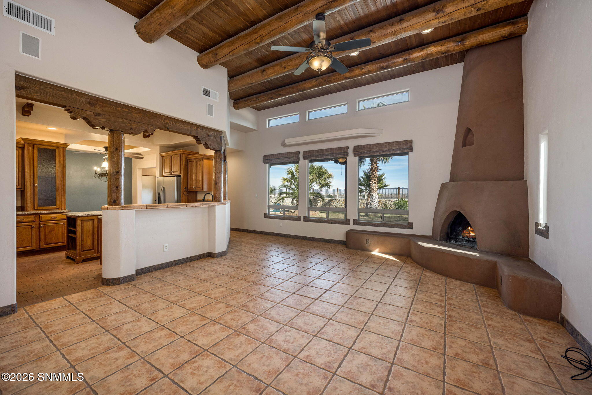 12-web-or-mls-Snappin Homes (LasVistas62