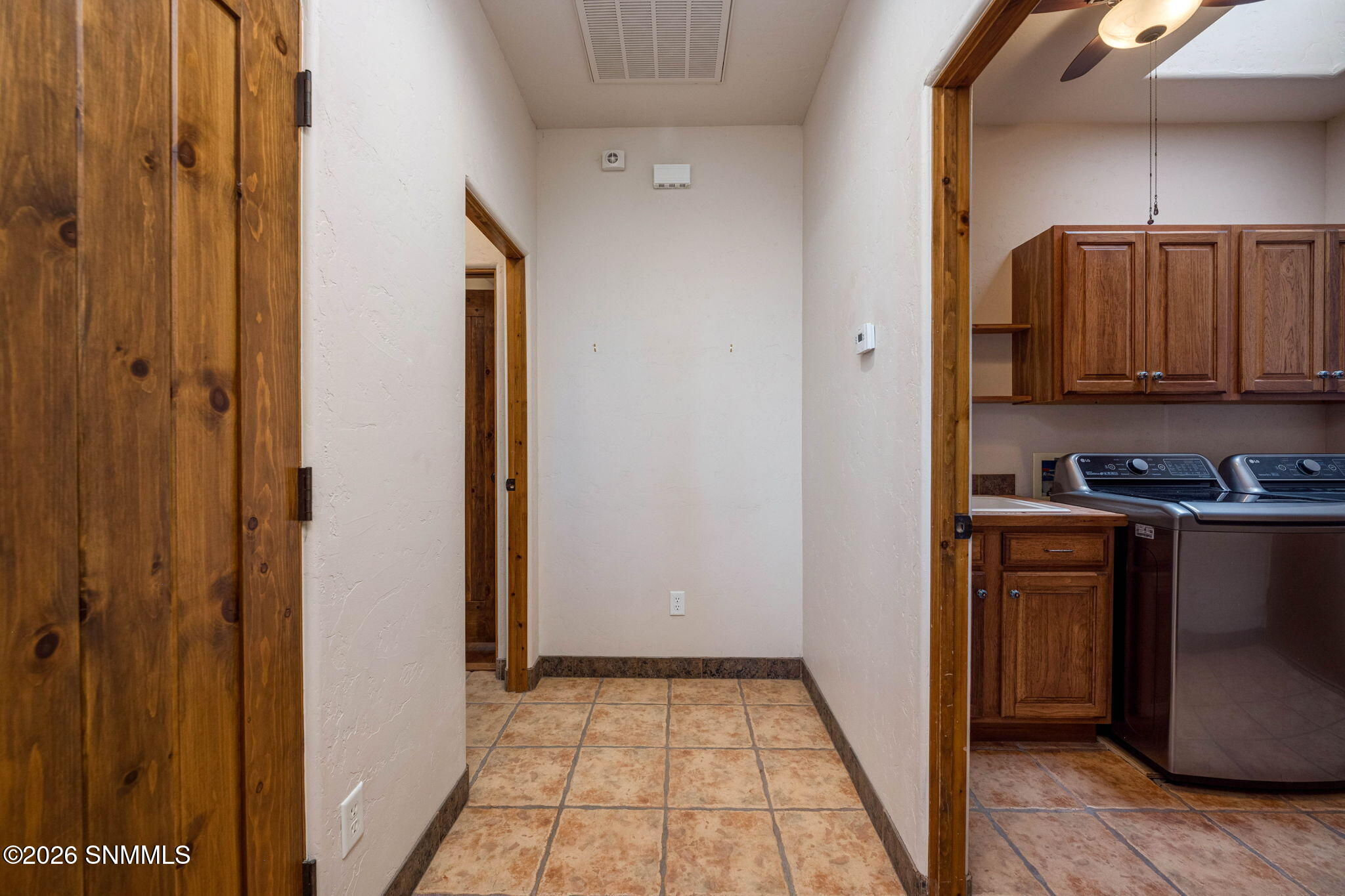 28-web-or-mls-Snappin Homes (LasVistas62