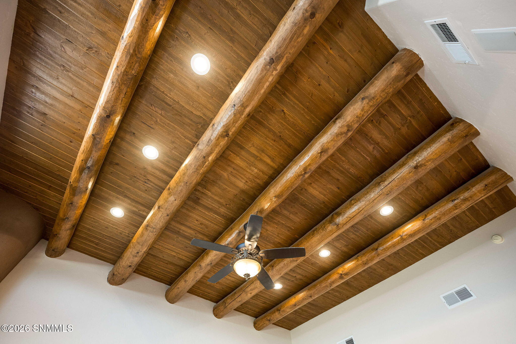 16-web-or-mls-Snappin Homes (LasVistas62