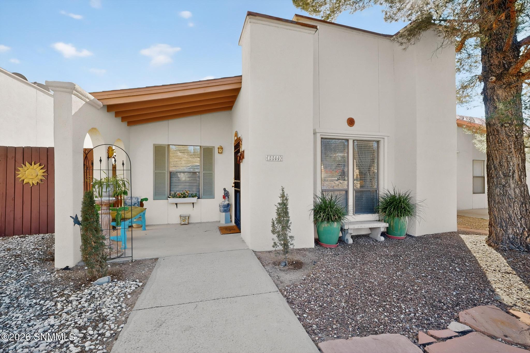 3344-Majestic-Ridge-01