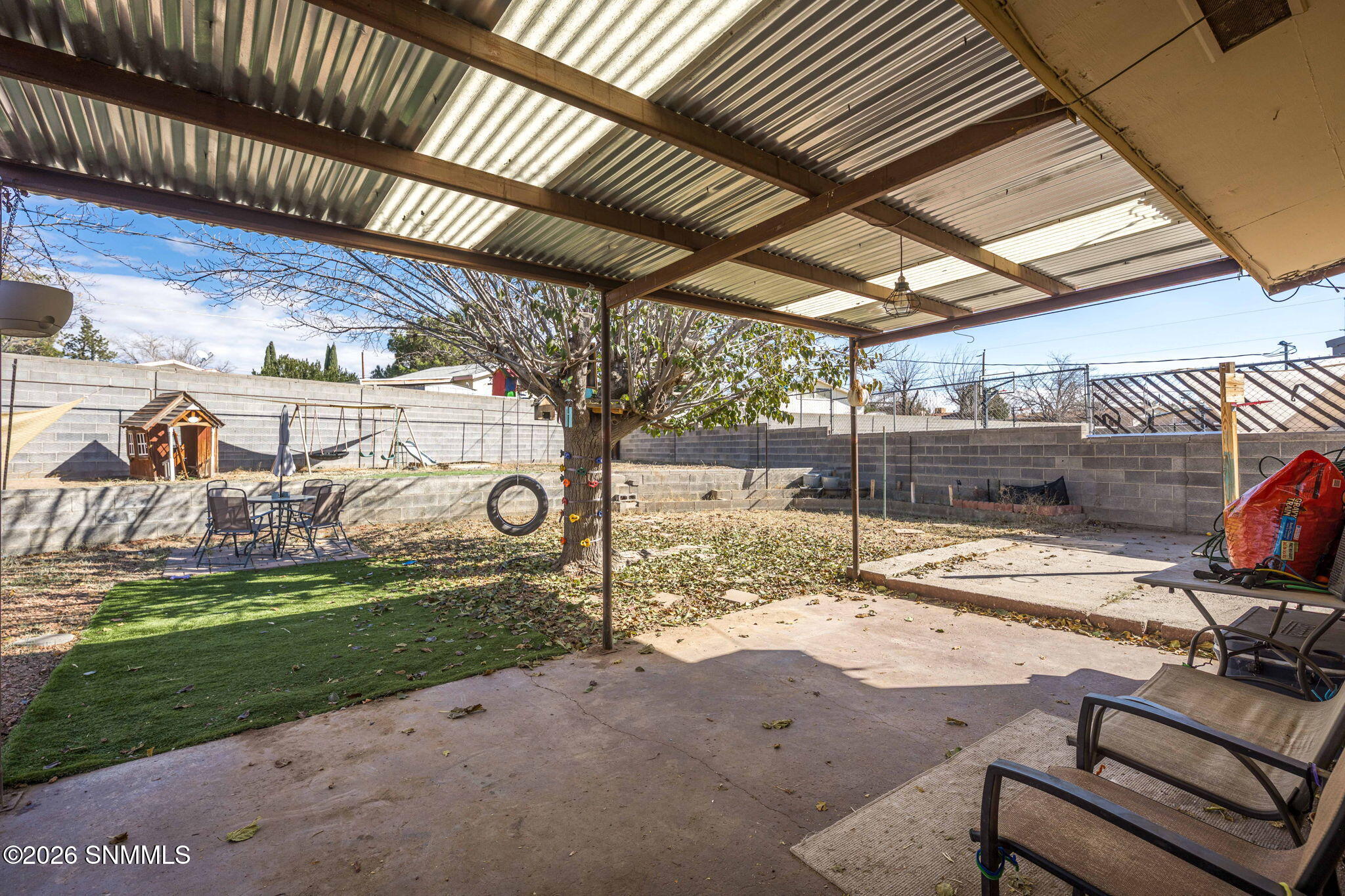 20-web-or-mls-Snappin Homes (Louise1921)