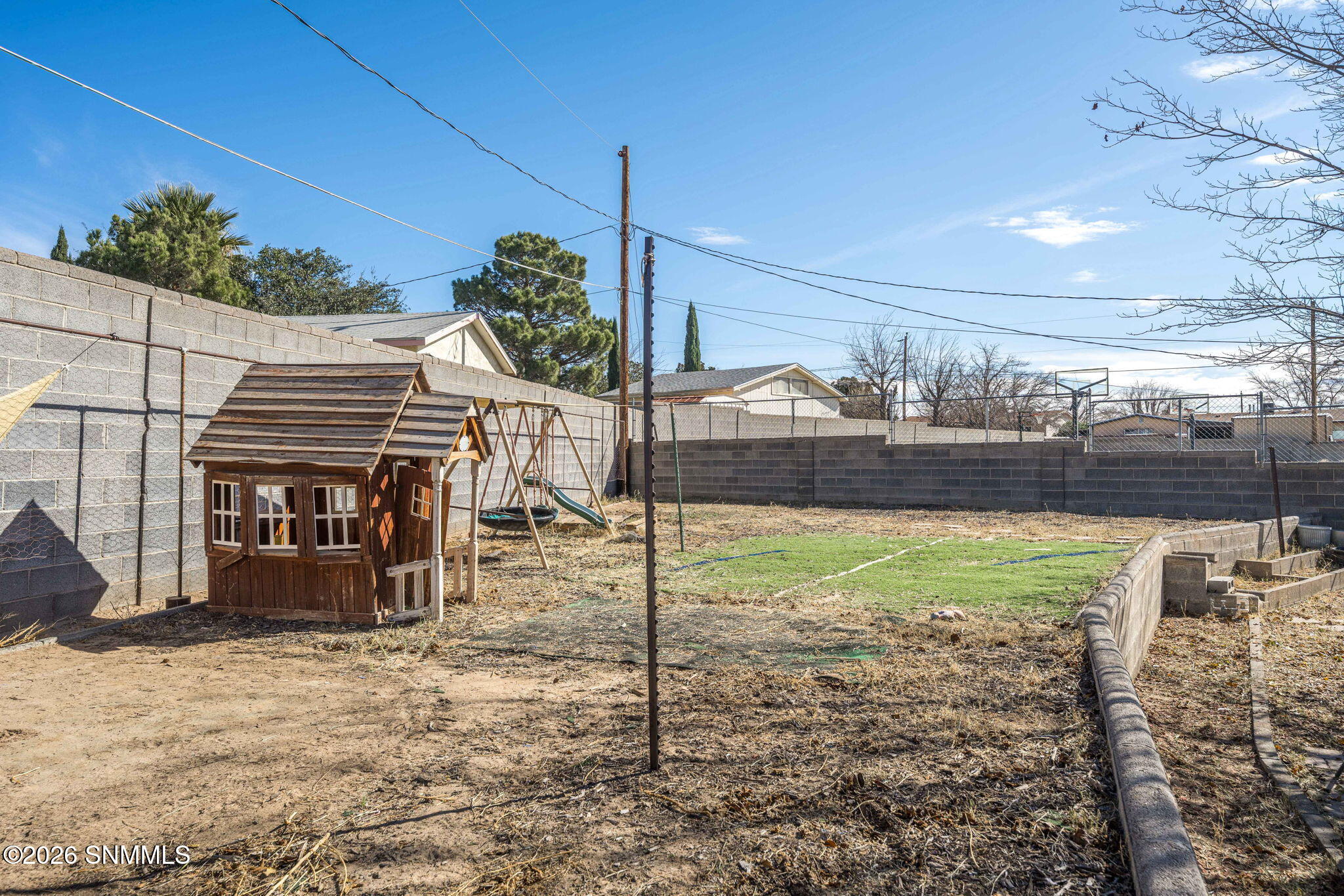 34-web-or-mls-Snappin Homes (Louise1921)