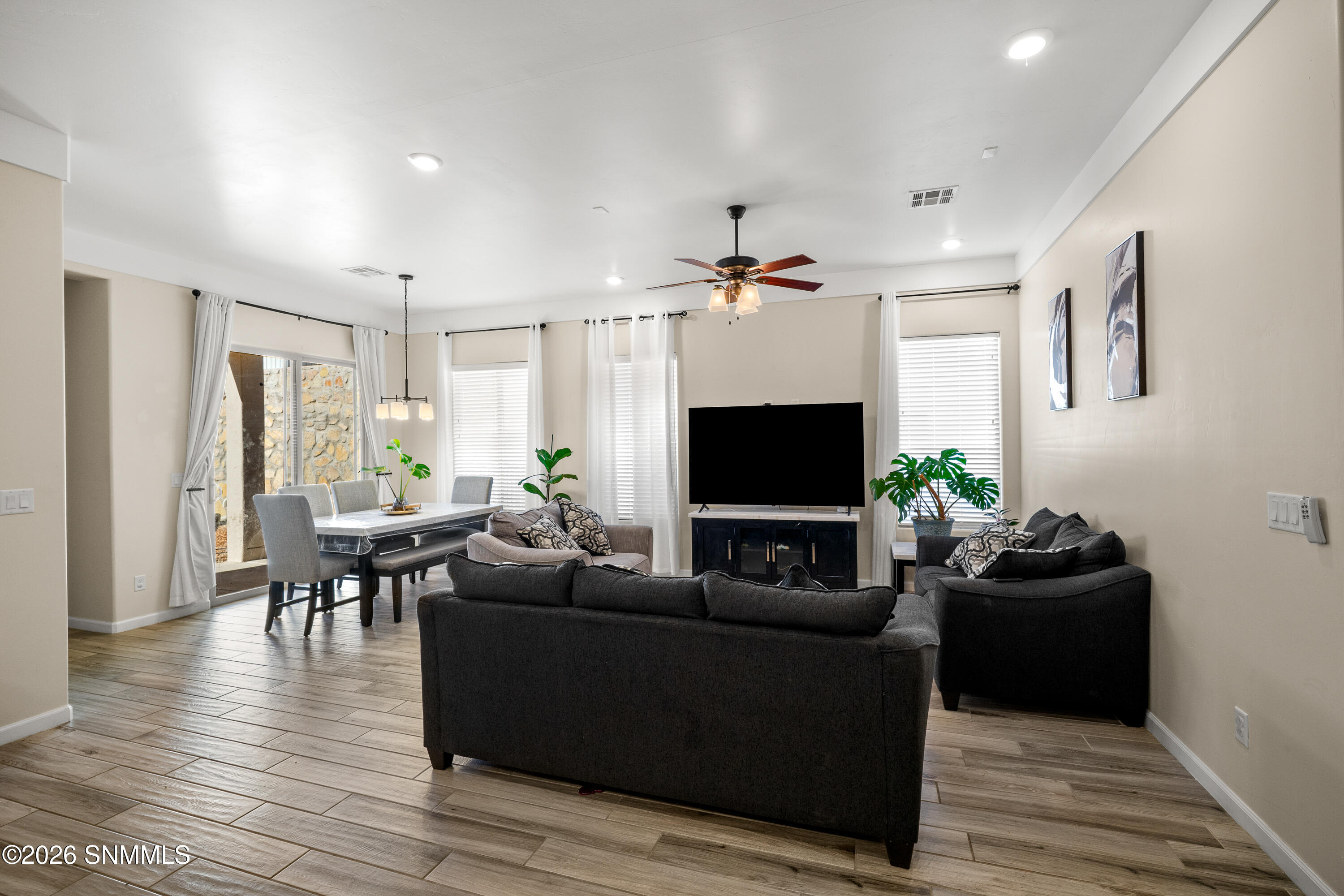 1951-Calle-de-Fuerte-MLS-Camera-Guy-20