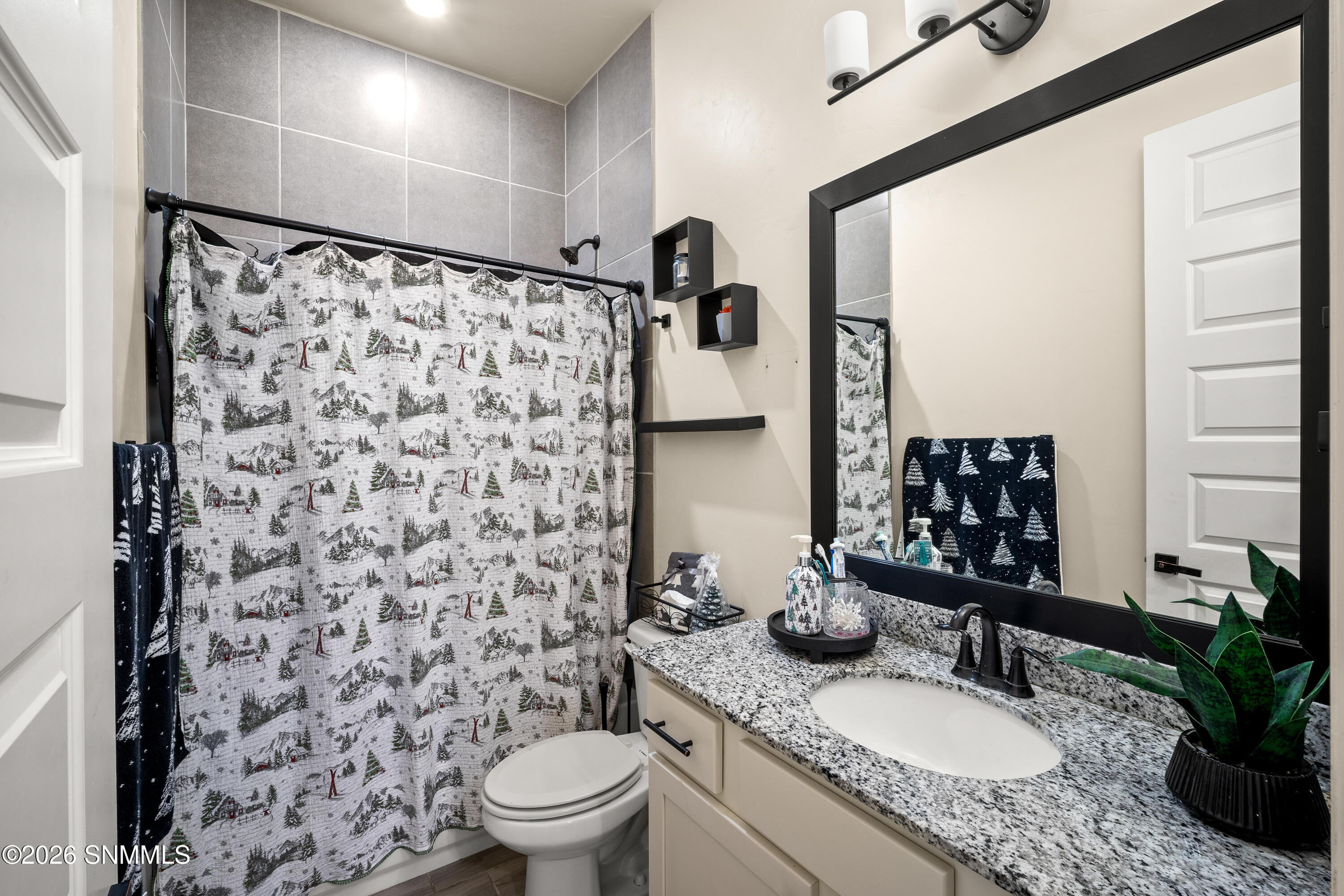 1951-Calle-de-Fuerte-MLS-Camera-Guy-24