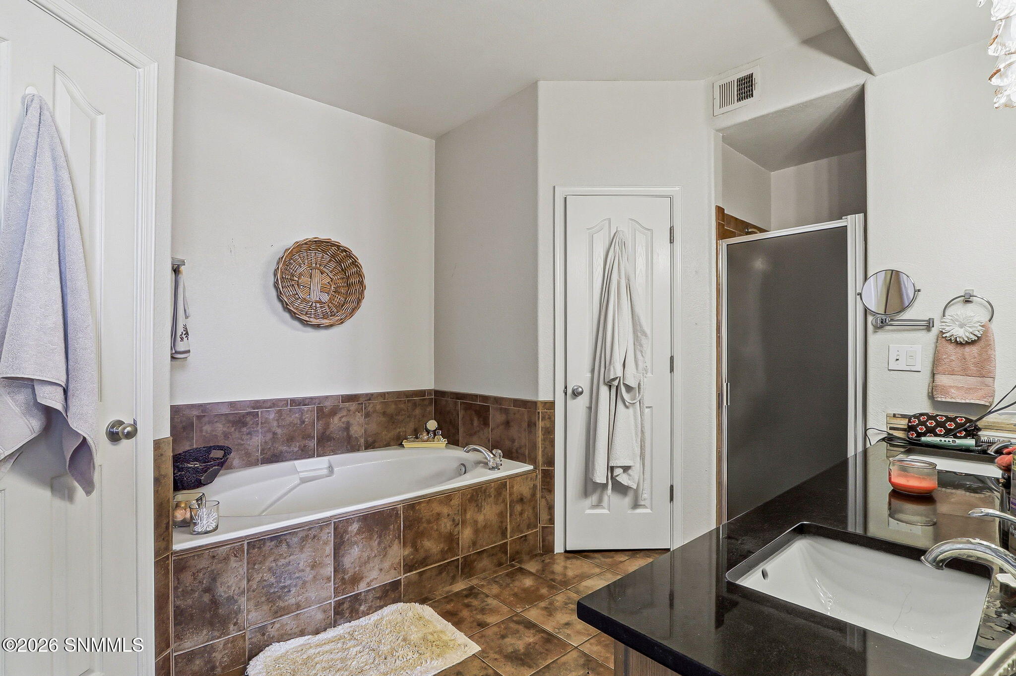 24-web-or-mls-IMG_5917