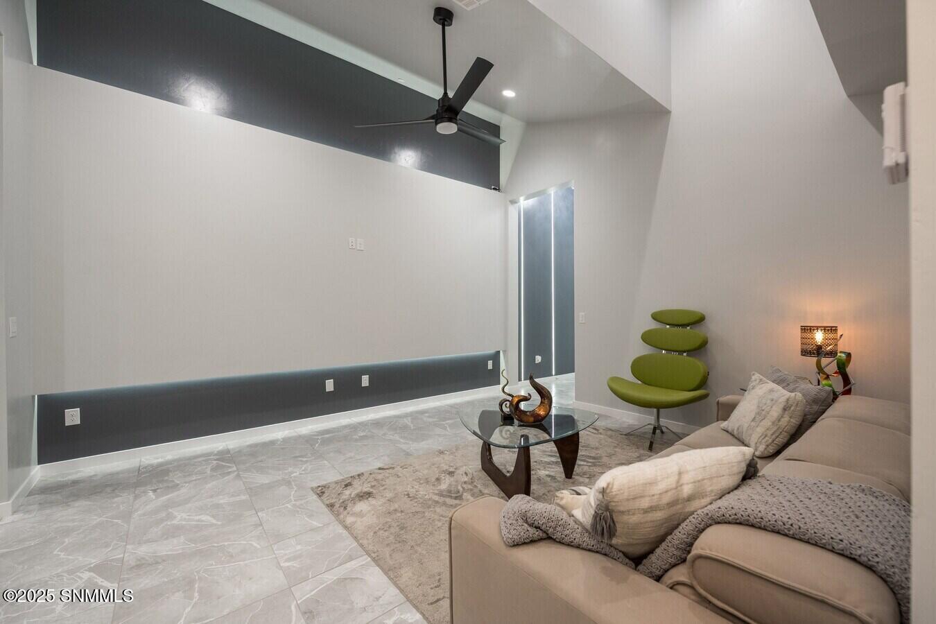 5 - 4359 Capistrano Ave, Unit A