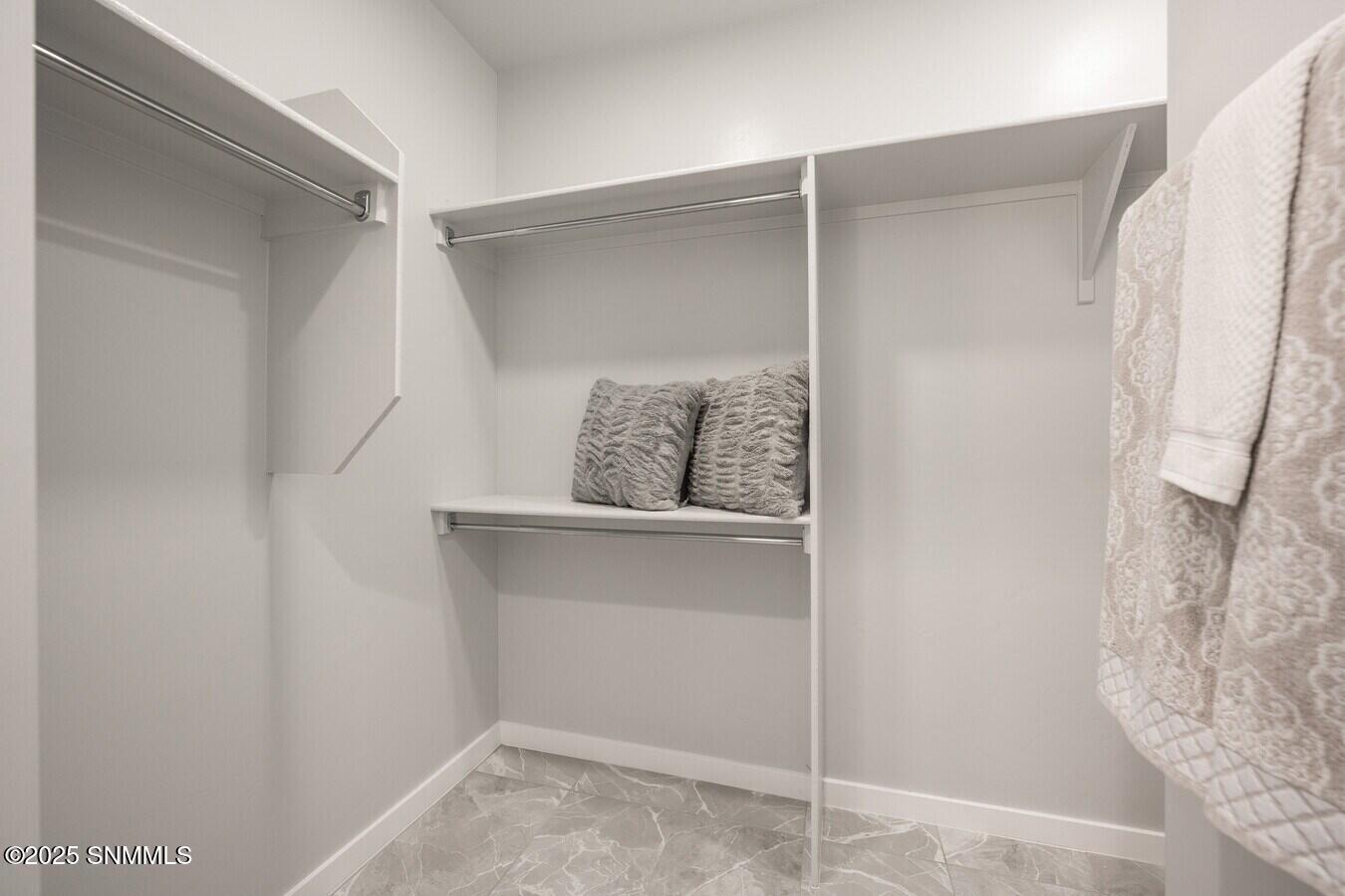 17 - 4359 Capistrano Ave, Unit B