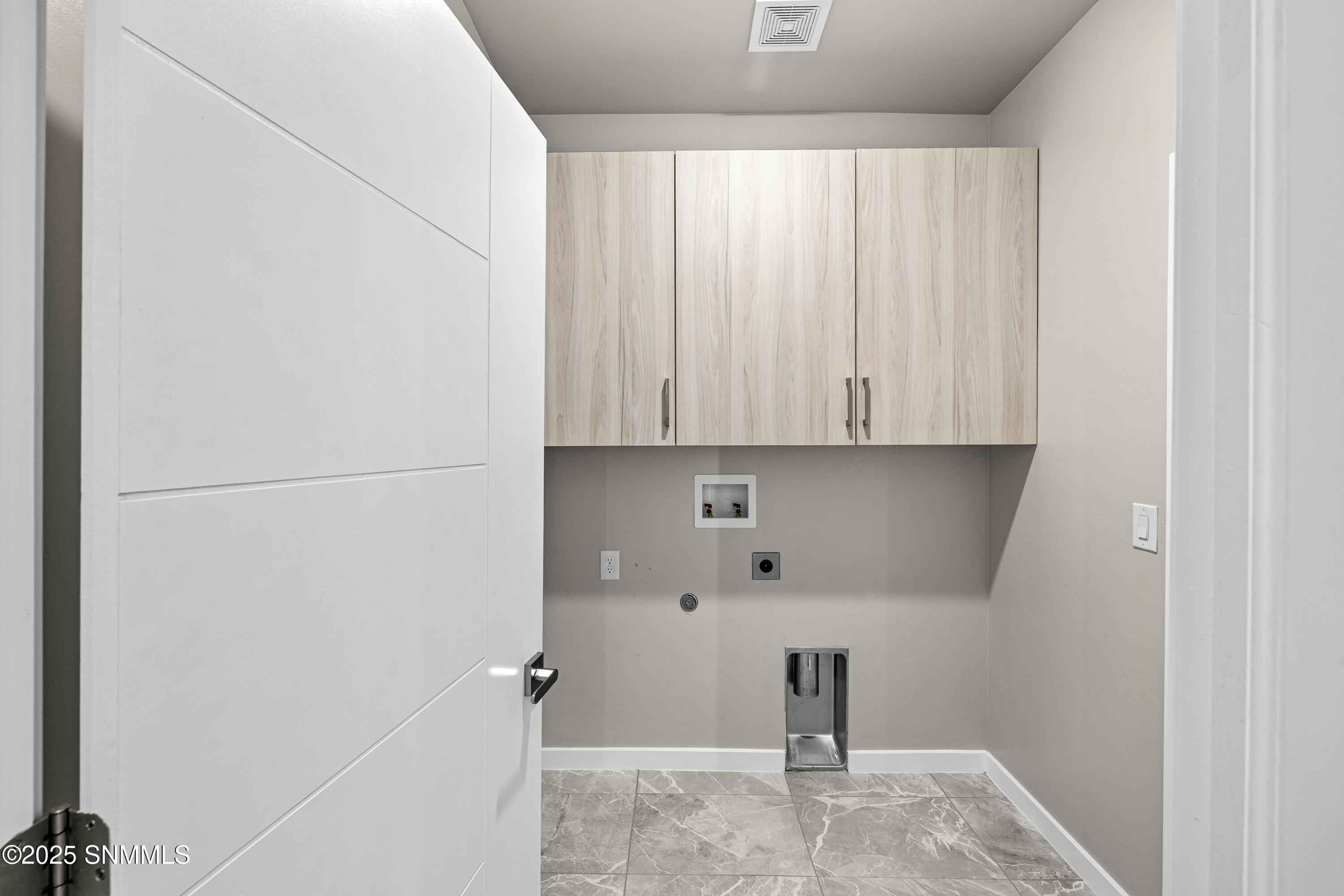 28 - 4359 Capistrano Ave, Unit C