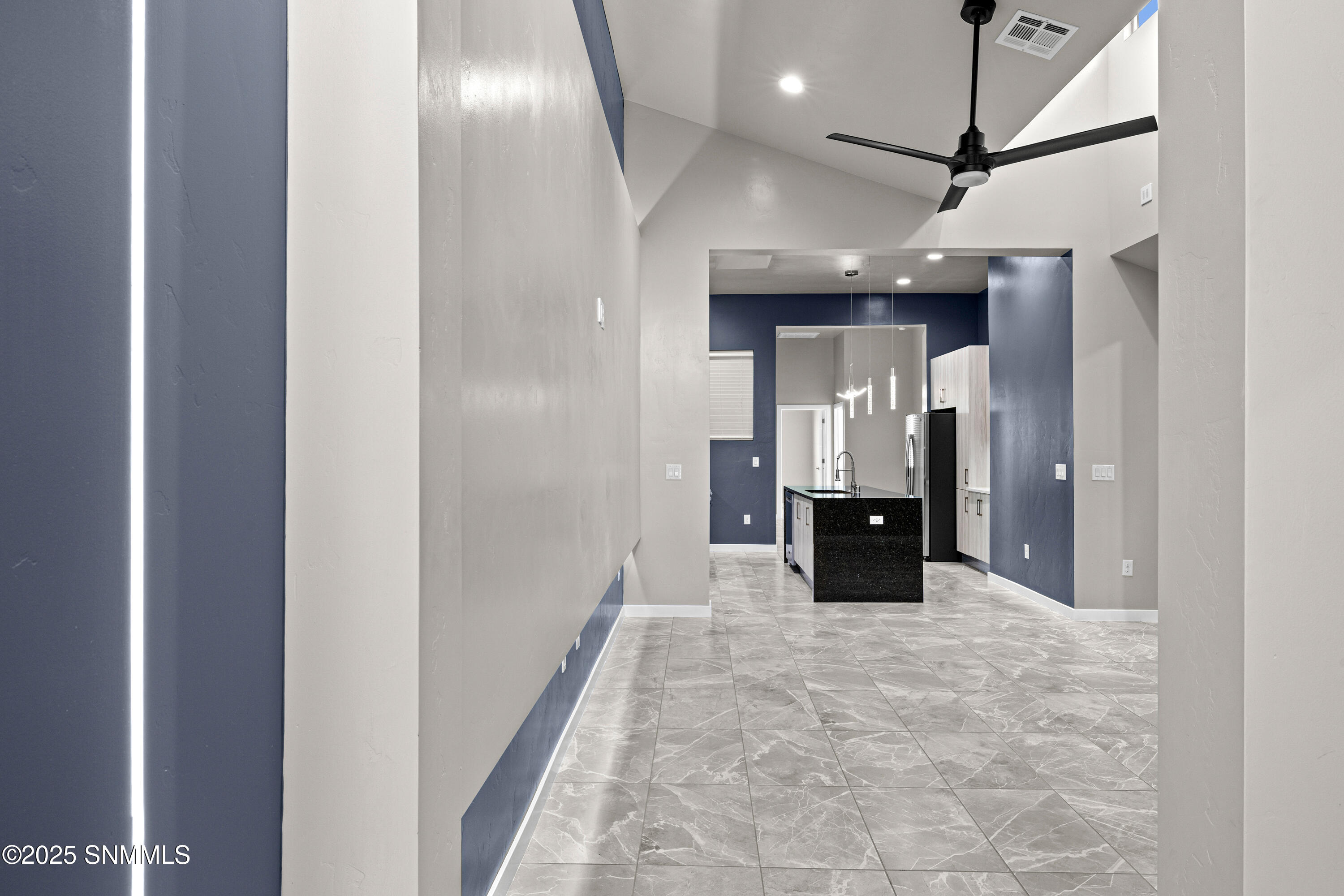 3 - 4359 Capistrano Ave, Unit C