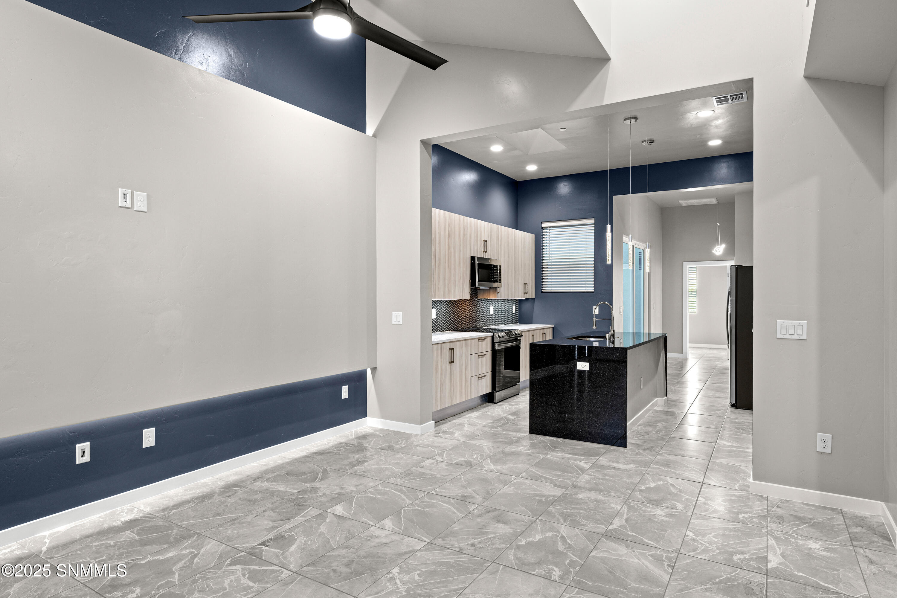 6 - 4359 Capistrano Ave, Unit C