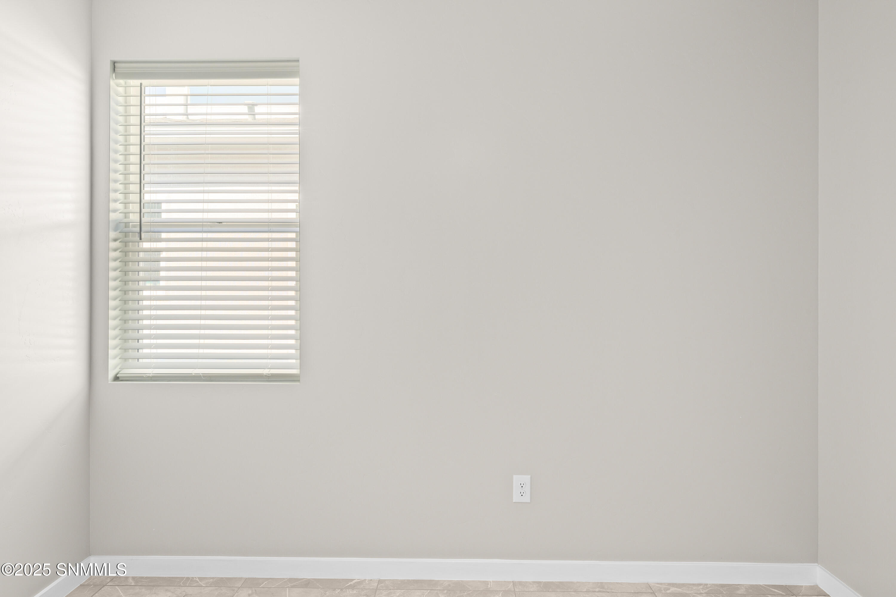 26 - 4359 Capistrano Ave, Unit D