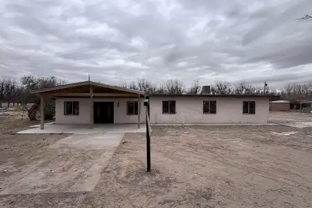 138 Boone Circle, Anthony, New Mexico 88021, 3 Bedrooms Bedrooms, ,2.75 BathroomsBathrooms,Residential,For Sale,Boone,2600162