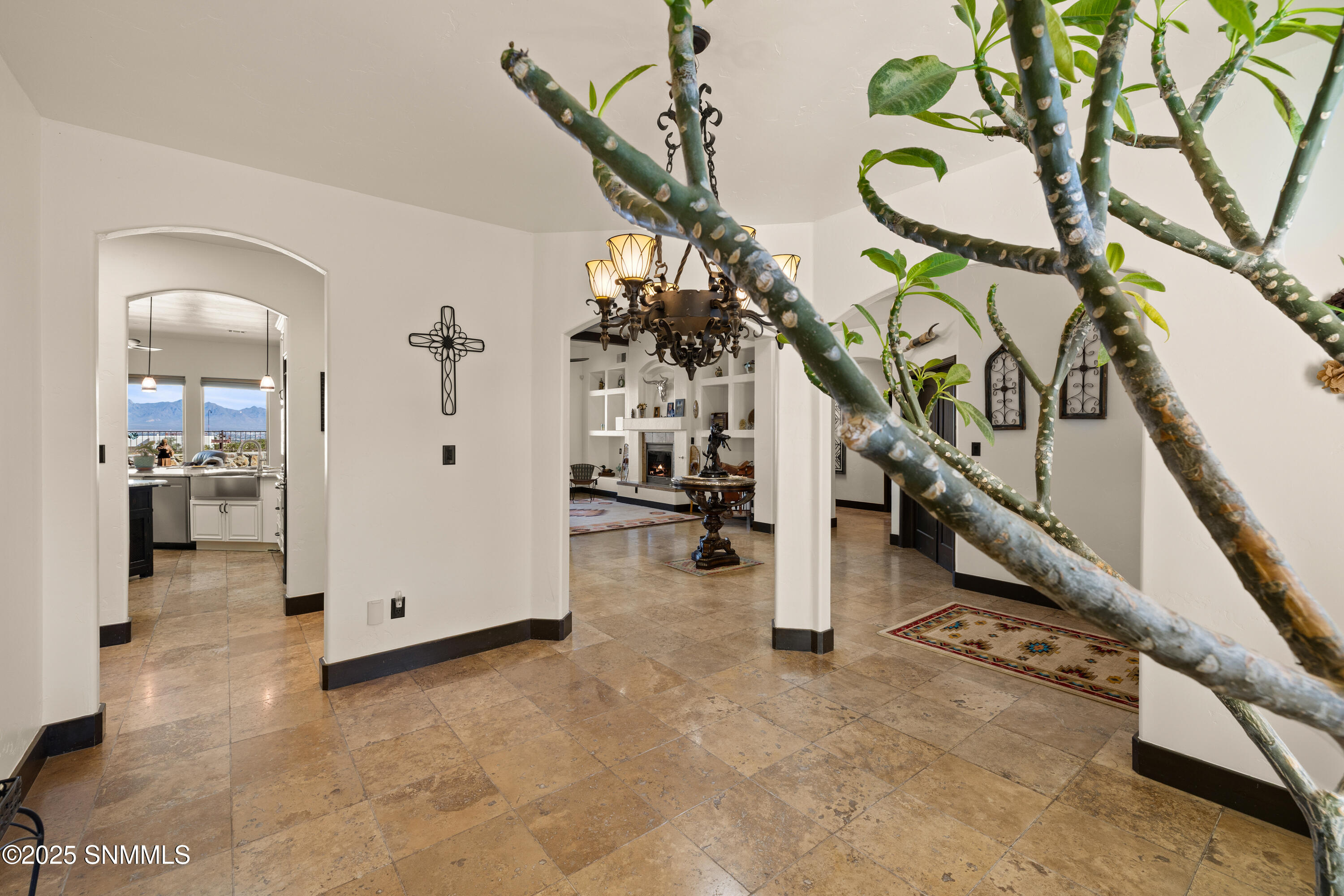 8052-Renior-Loop-MLS-Camera-Guy-57