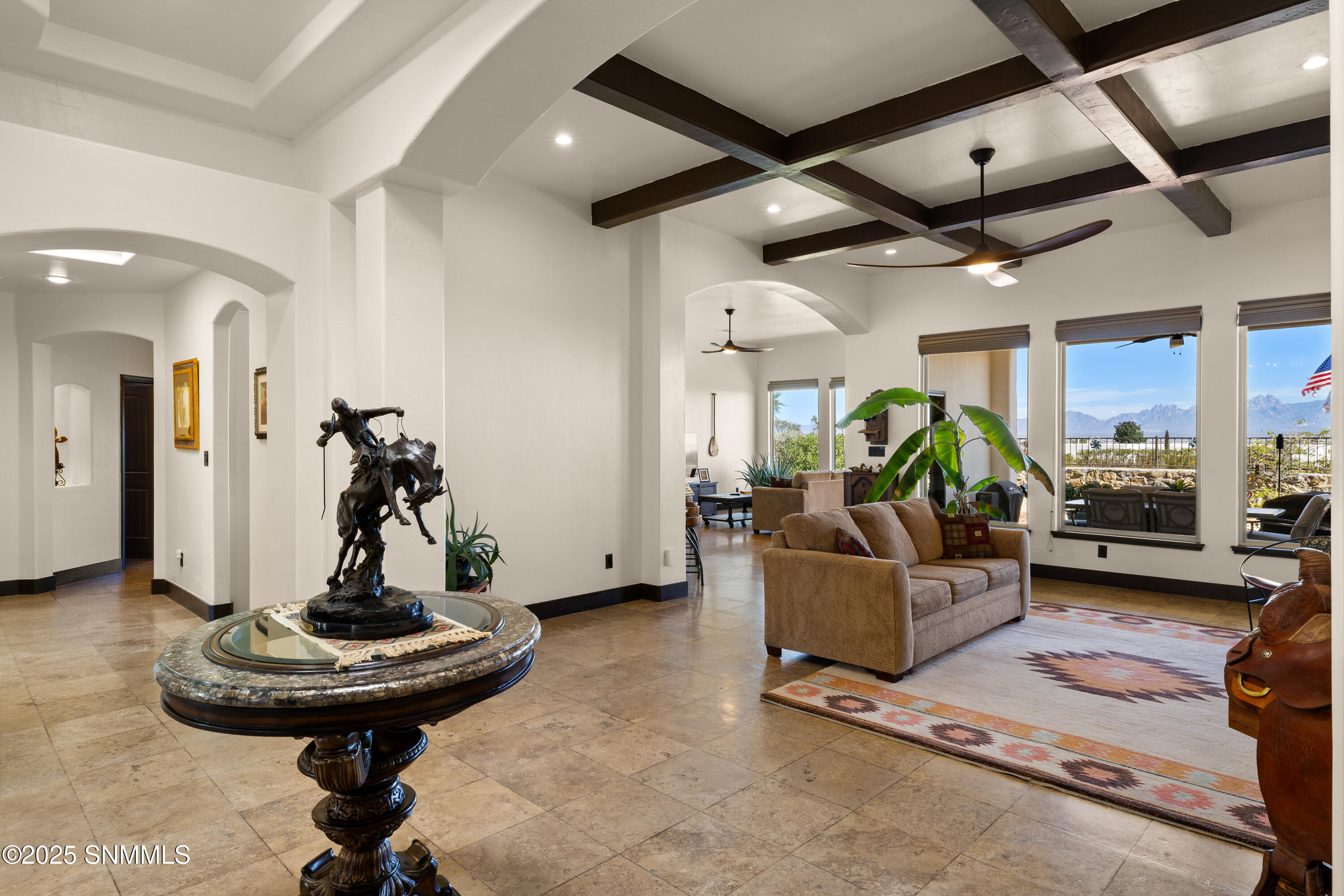 8052-Renoir-Loop-MLS-Camera-Guy-39