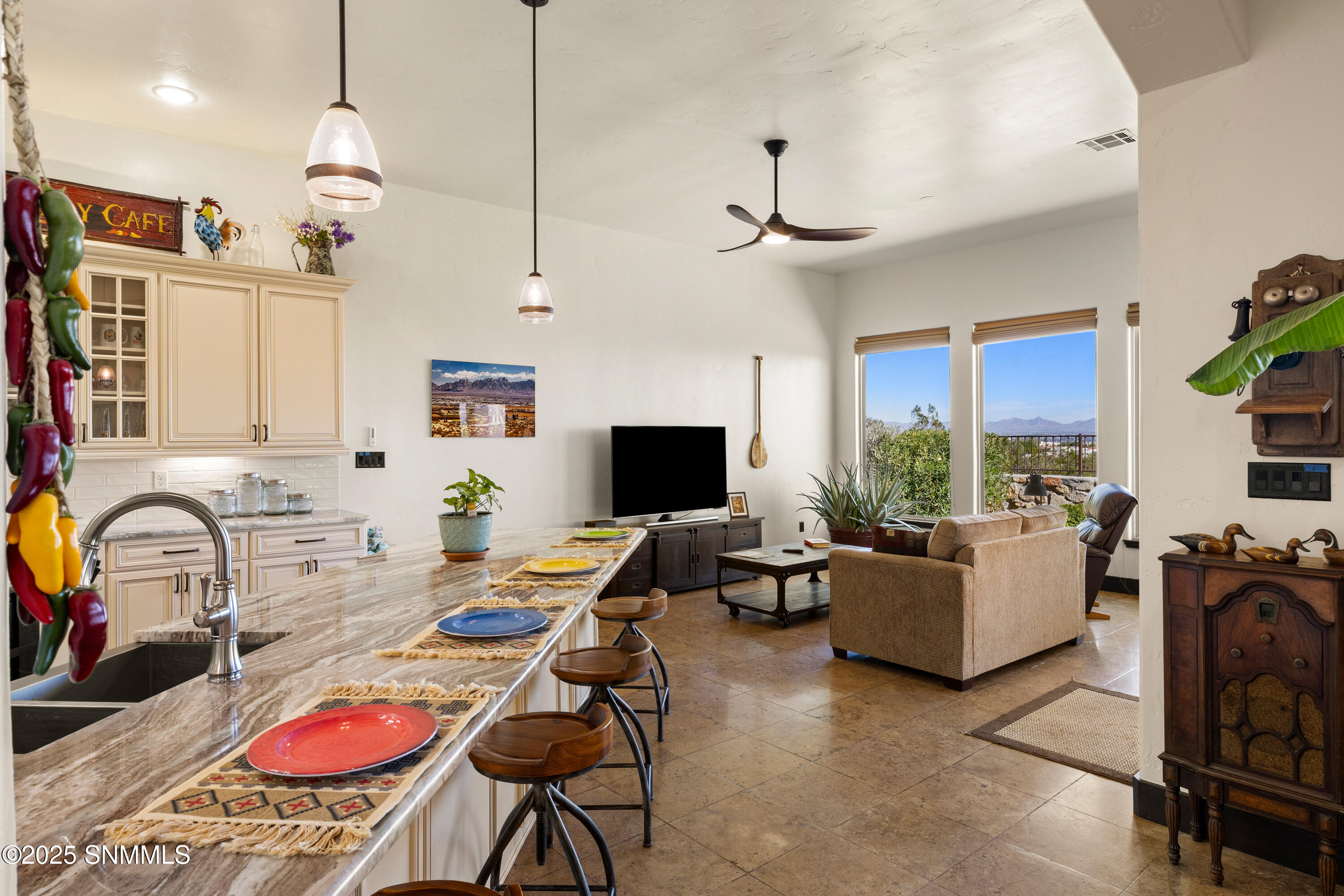 8052-Renior-Loop-MLS-Camera-Guy-35