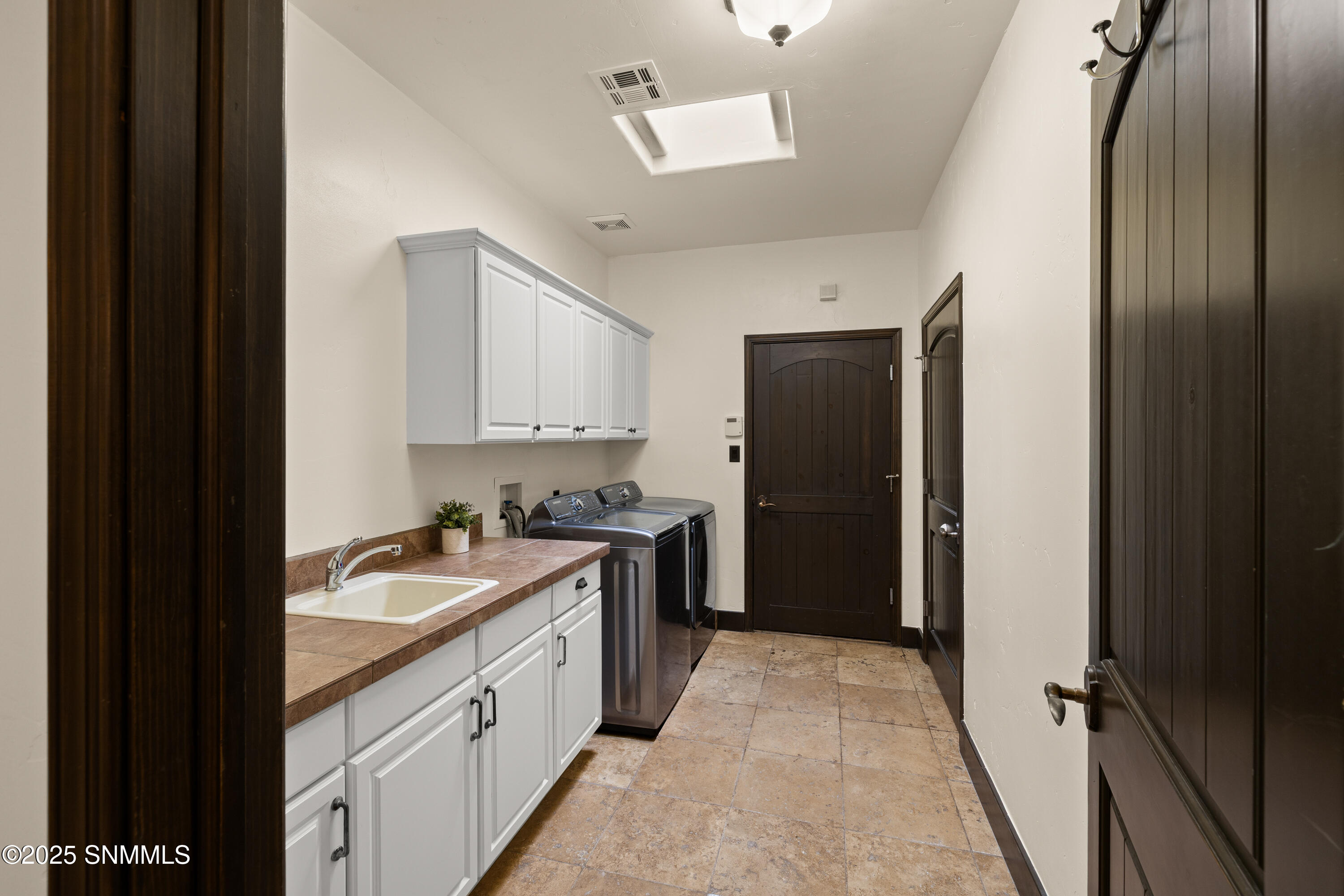 8052-Renior-Loop-MLS-Camera-Guy-44