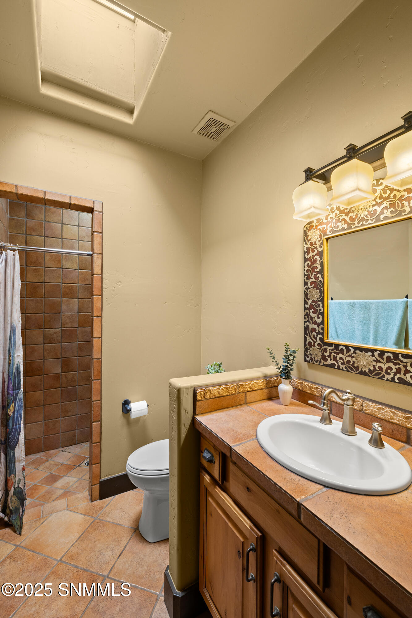 8052-Renior-Loop-MLS-Camera-Guy-48