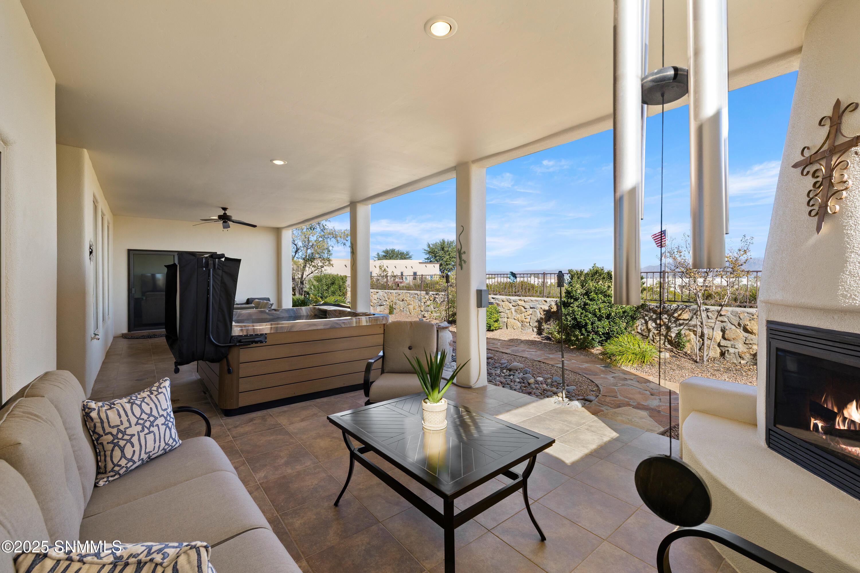 8052-Renior-Loop-MLS-Camera-Guy-72