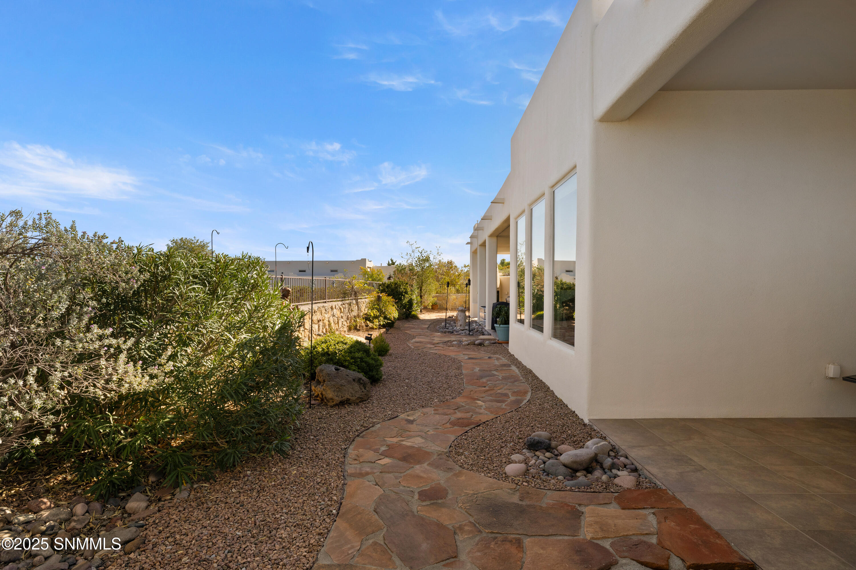 8052-Renior-Loop-MLS-Camera-Guy-82