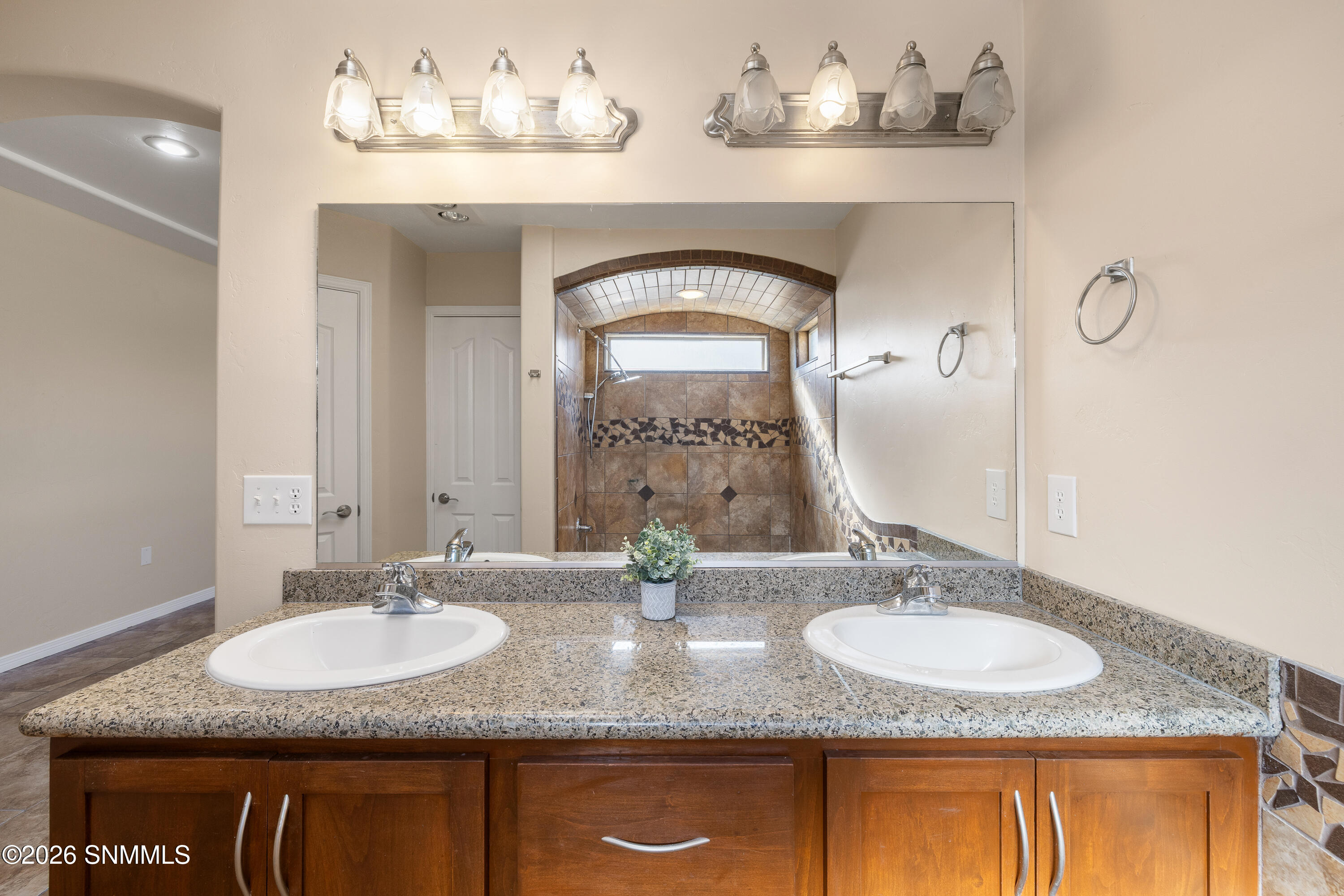 7320- Vista-de-Sobre-MLS-Camera-Guy-24