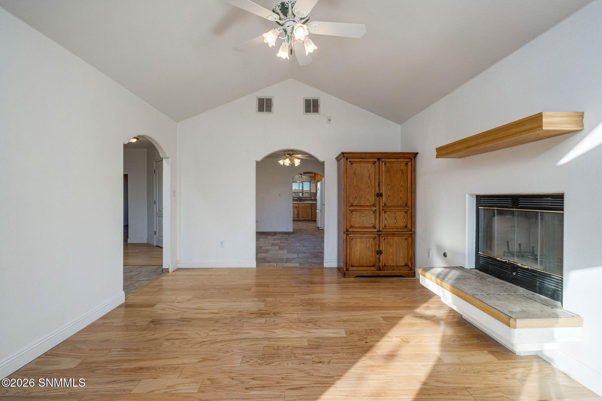 19-web-or-mls-Snappin Homes (CalleDePaz3