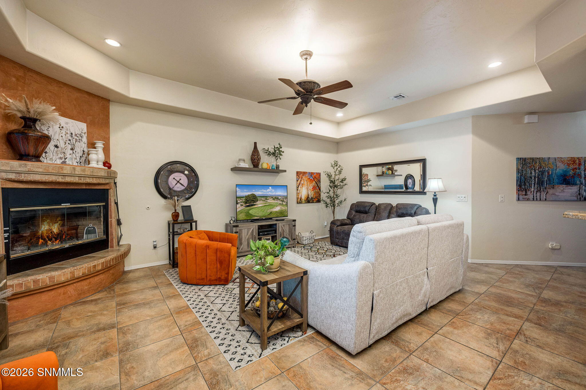 9-web-or-mls-Snappin Homes (Cassatt1296)