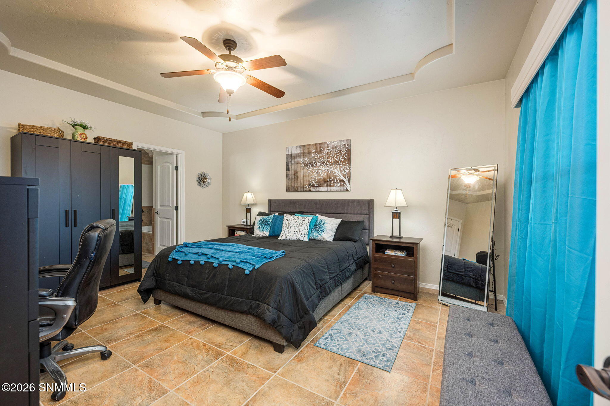 20-web-or-mls-Snappin Homes (Cassatt1296