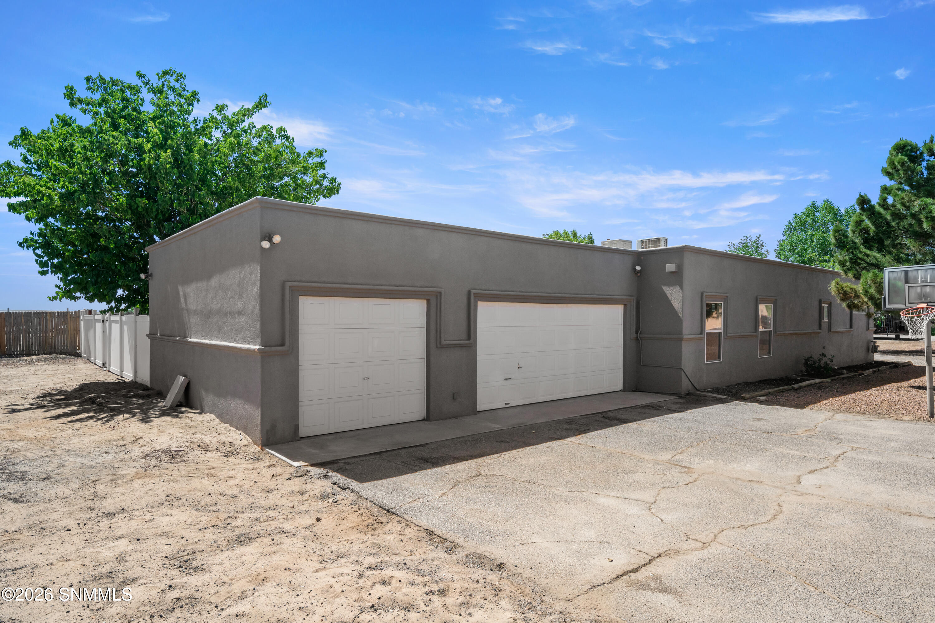 3 - 6630 Rio Bravo Dr