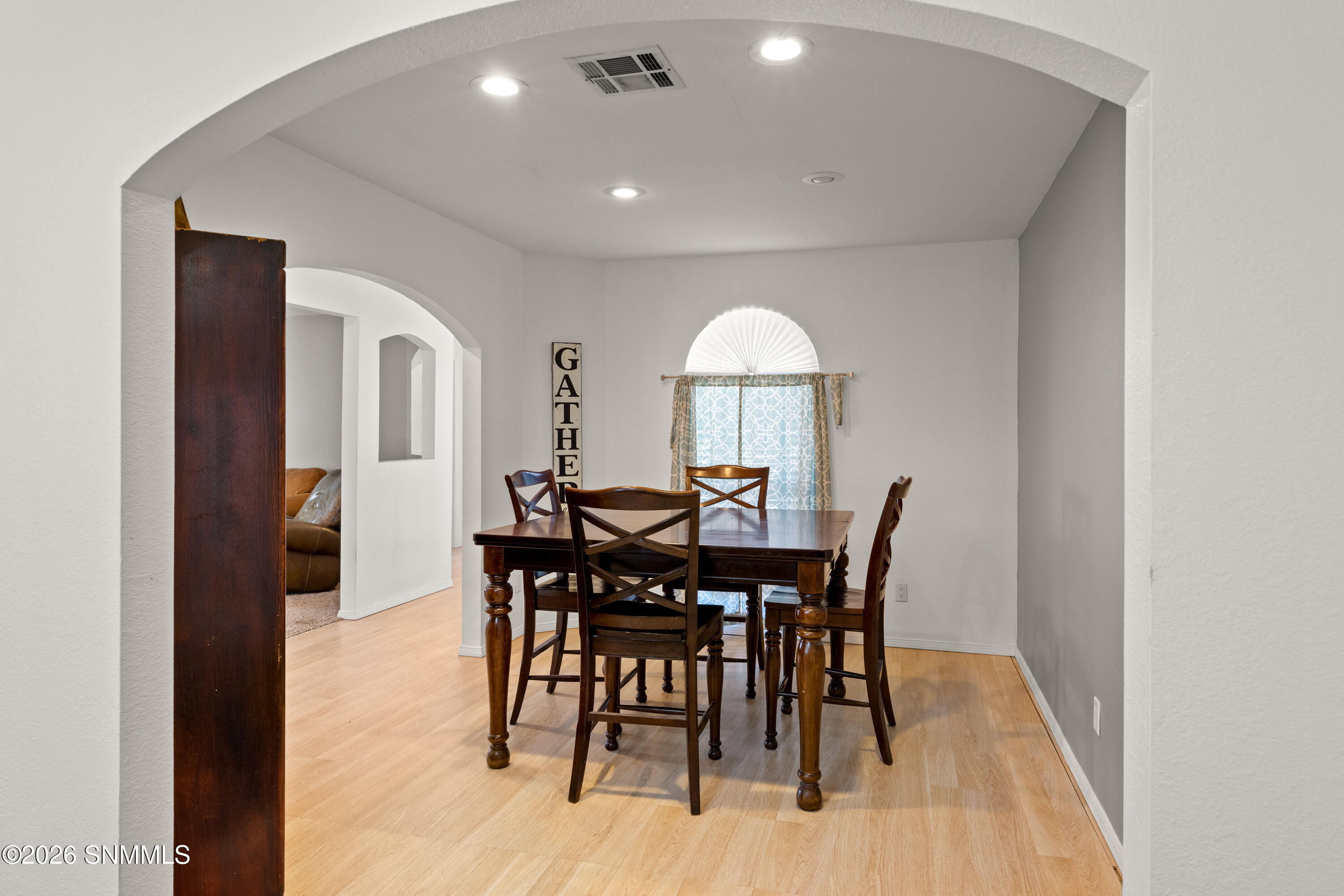 6 - 6630 Rio Bravo Dr