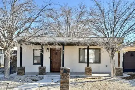 759 Santa Barbara Street, Deming, New Mexico 88030, 2 Bedrooms Bedrooms, ,2 BathroomsBathrooms,Residential,For Sale,Santa Barbara,2600135