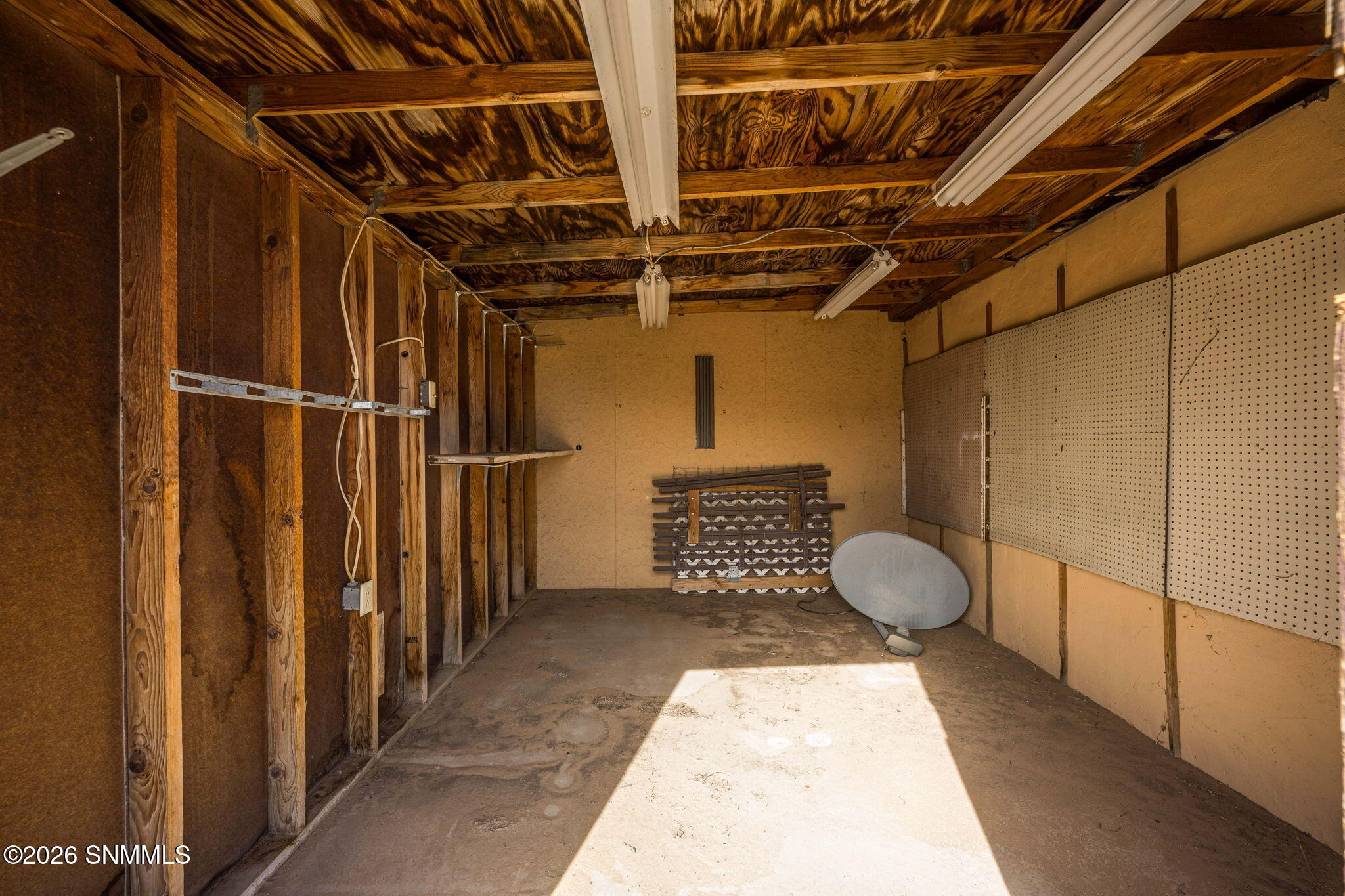 41-web-or-mls-Snappin Homes (Carr12290)-