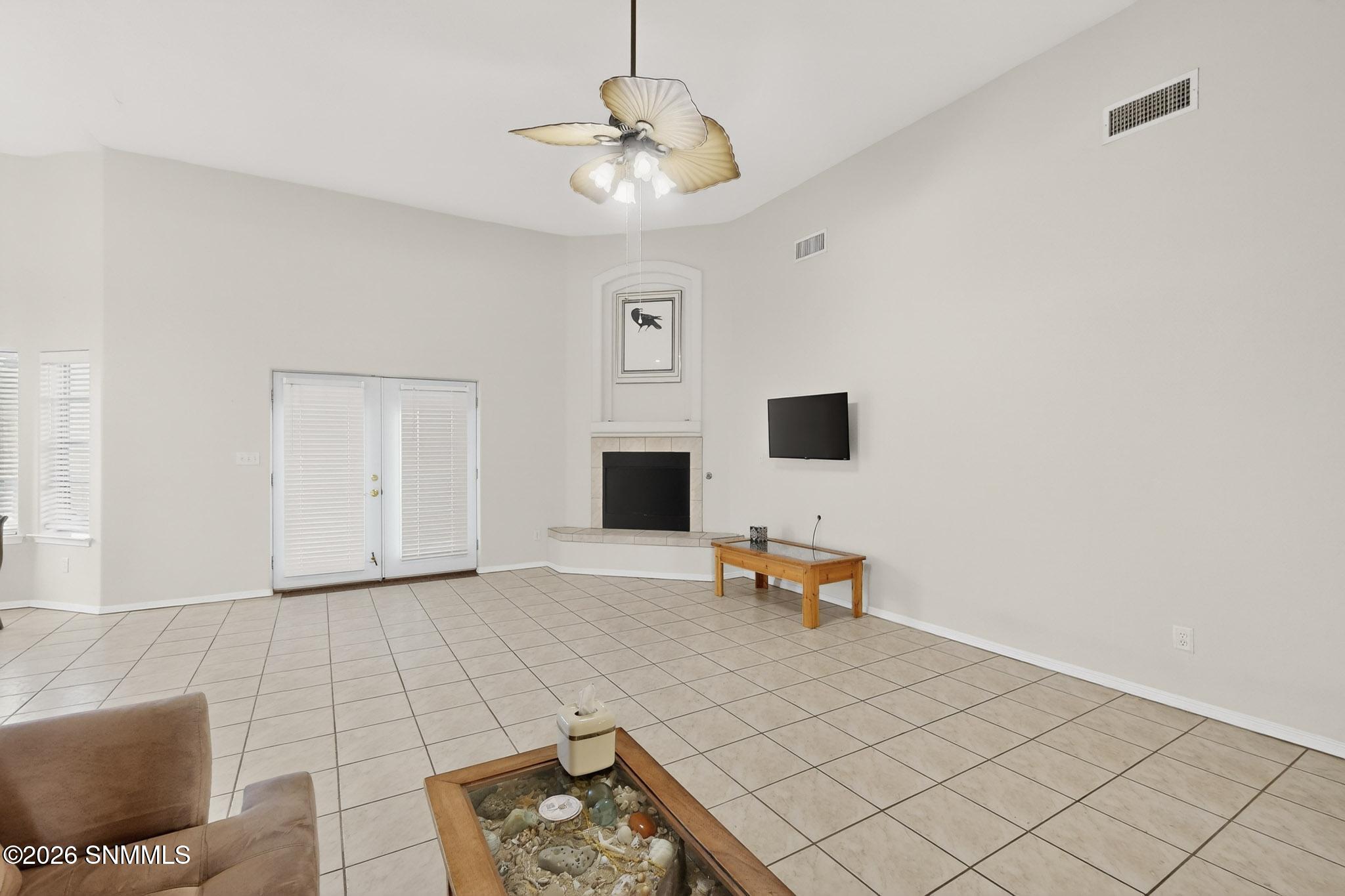 10-3D-Casas-4664-Calle-de-Nubes-01202026