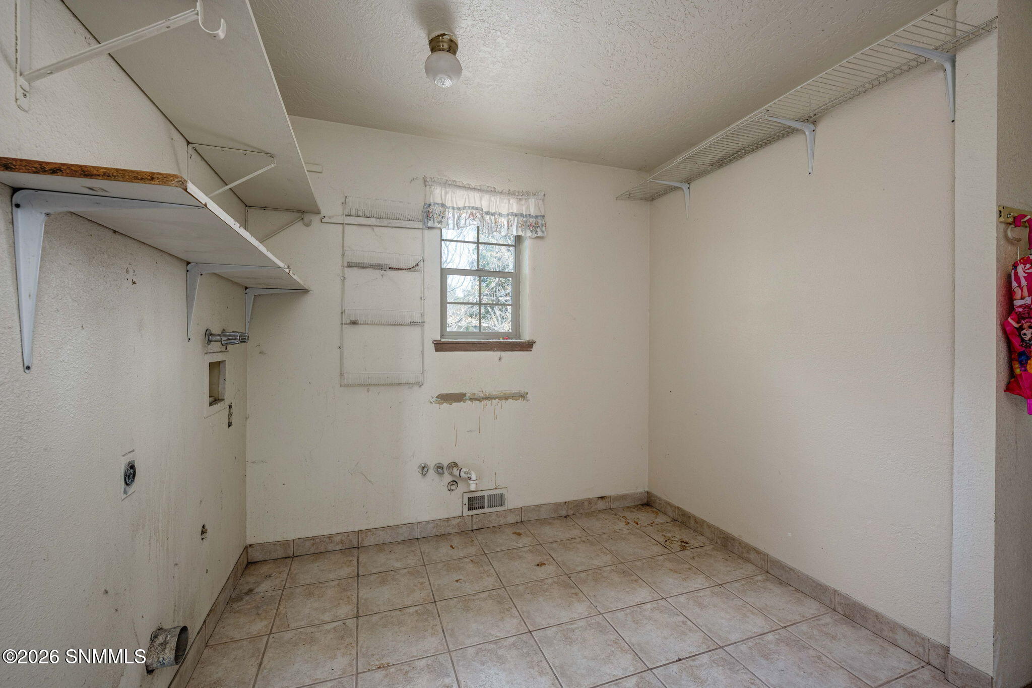 30-web-or-mls-Snappin Homes (LosNogales1