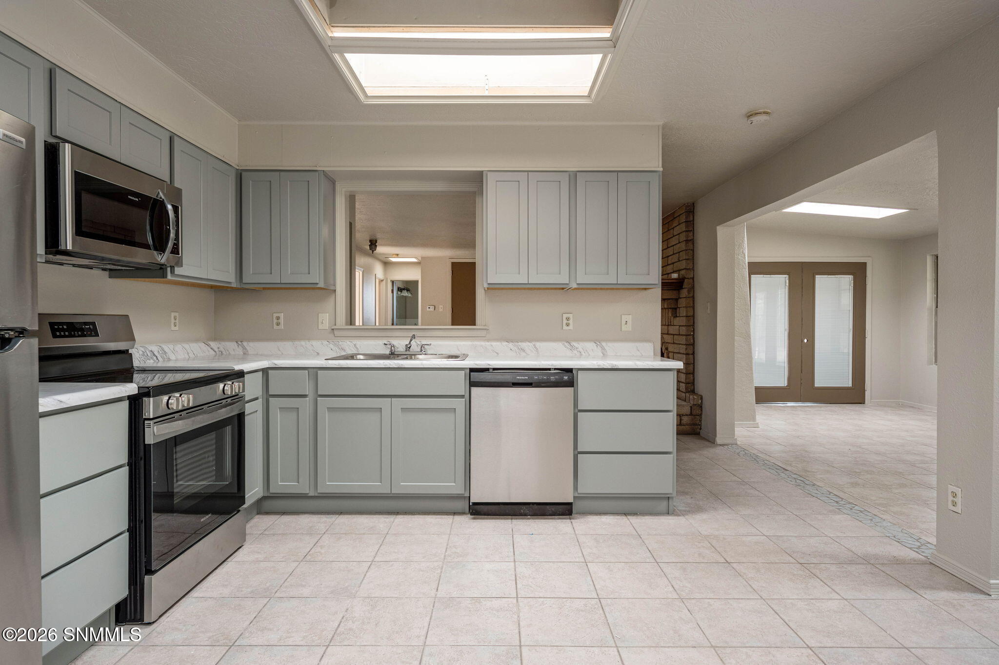 11-web-or-mls-Snappin Homes (LosNogales1