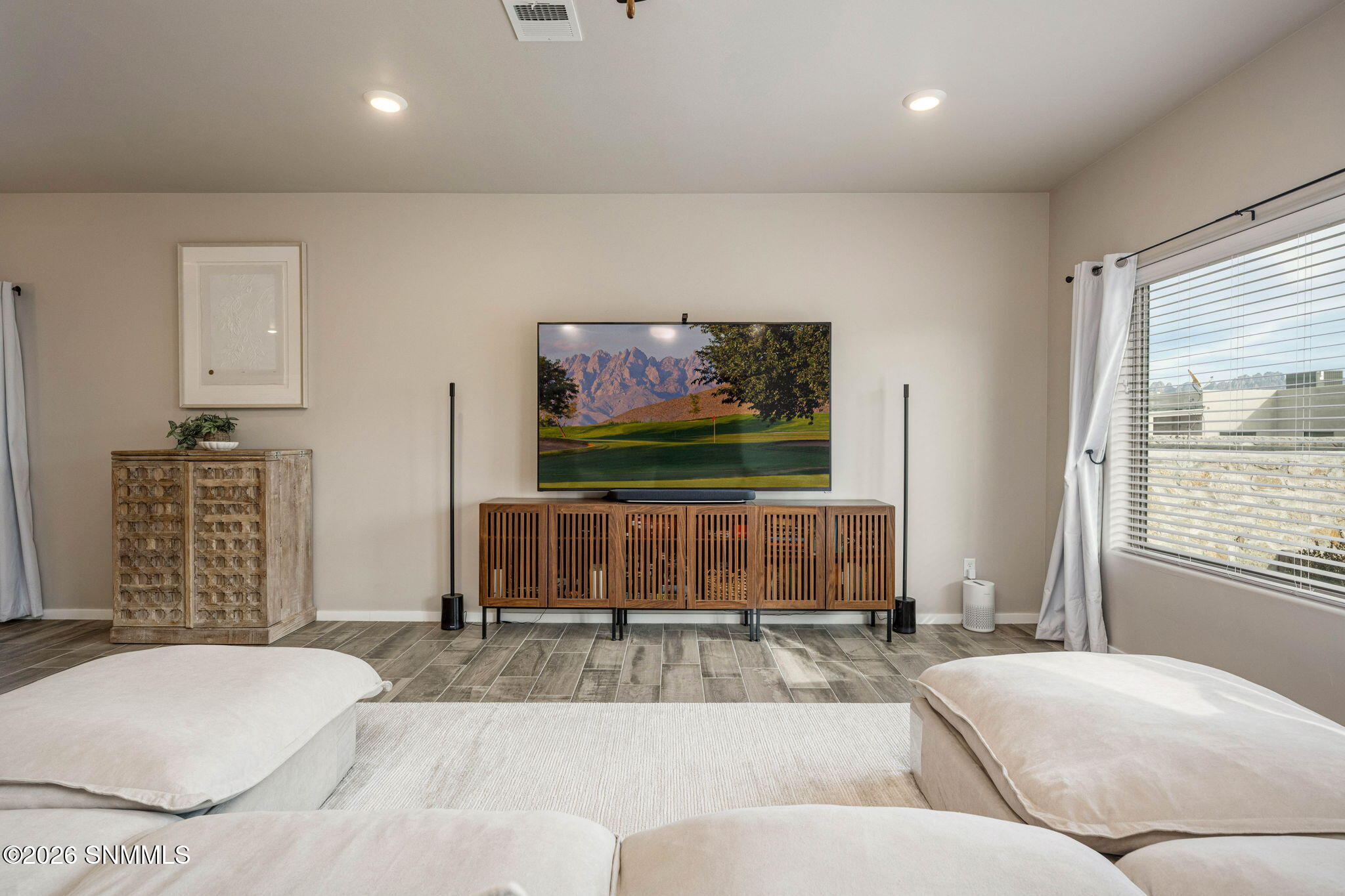 17-web-or-mls-Snappin Homes (Yestereve38