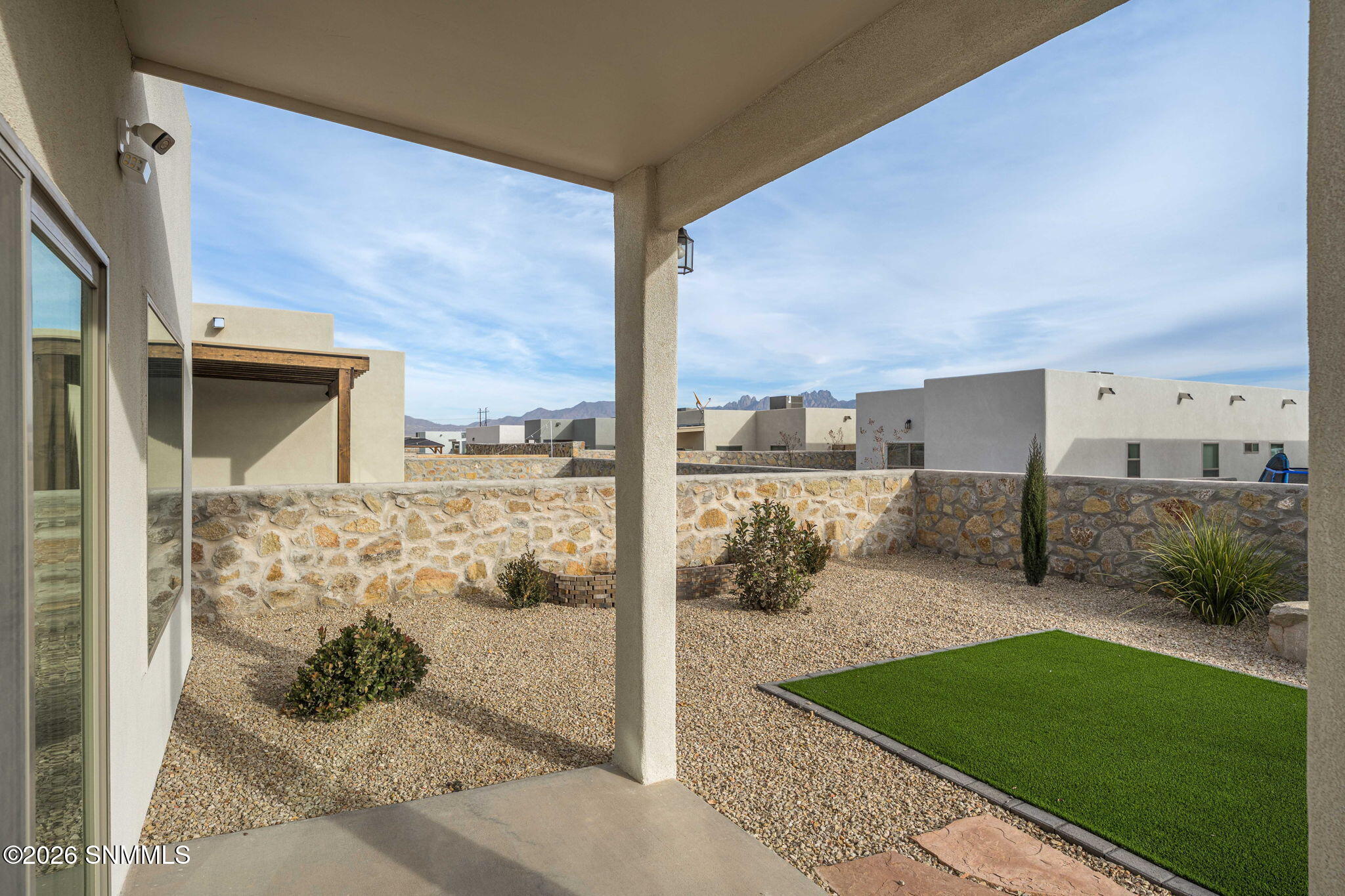 32-web-or-mls-Snappin Homes (Yestereve38