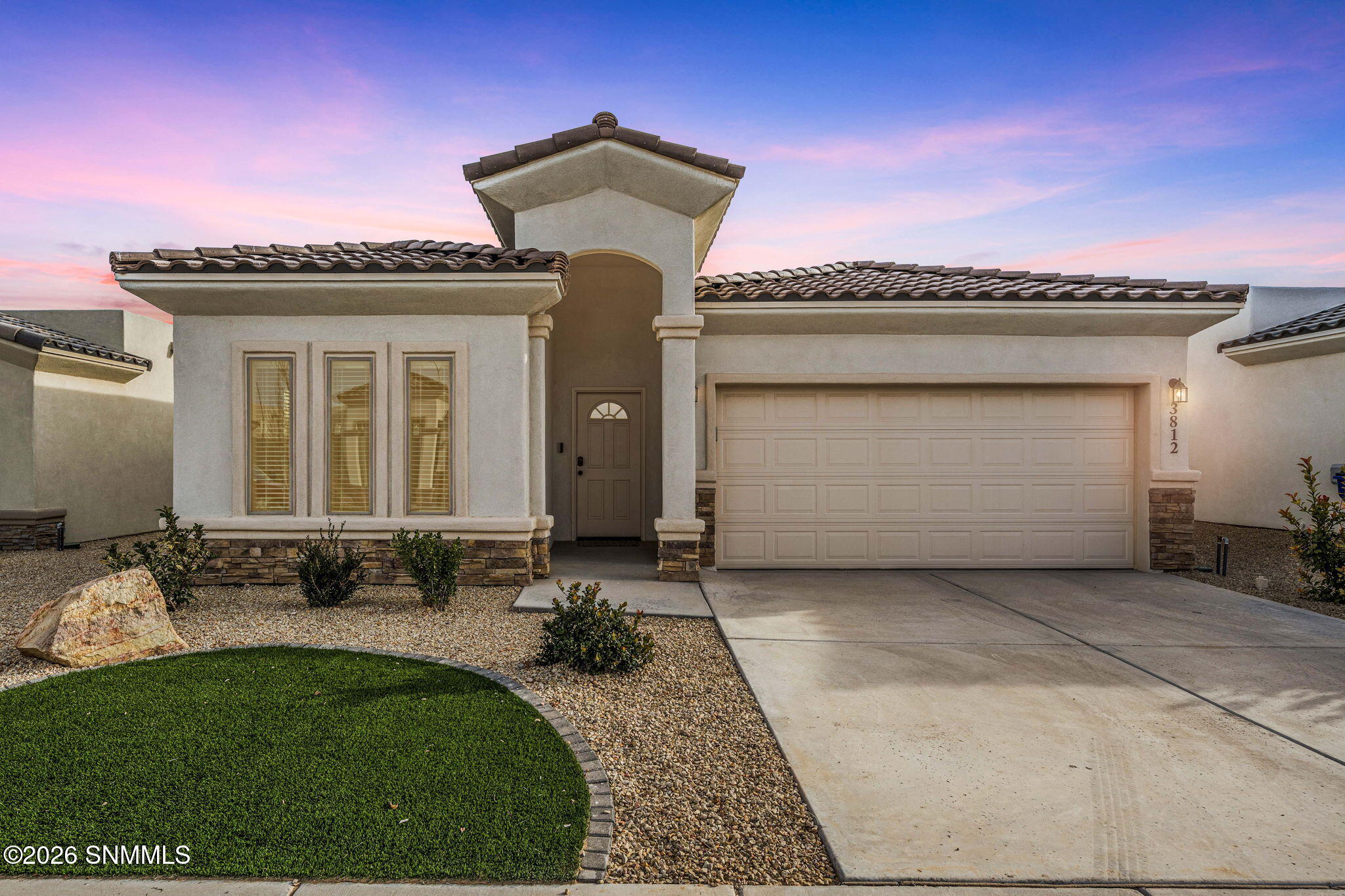 41-web-or-mls-Snappin Homes (Yestereve38