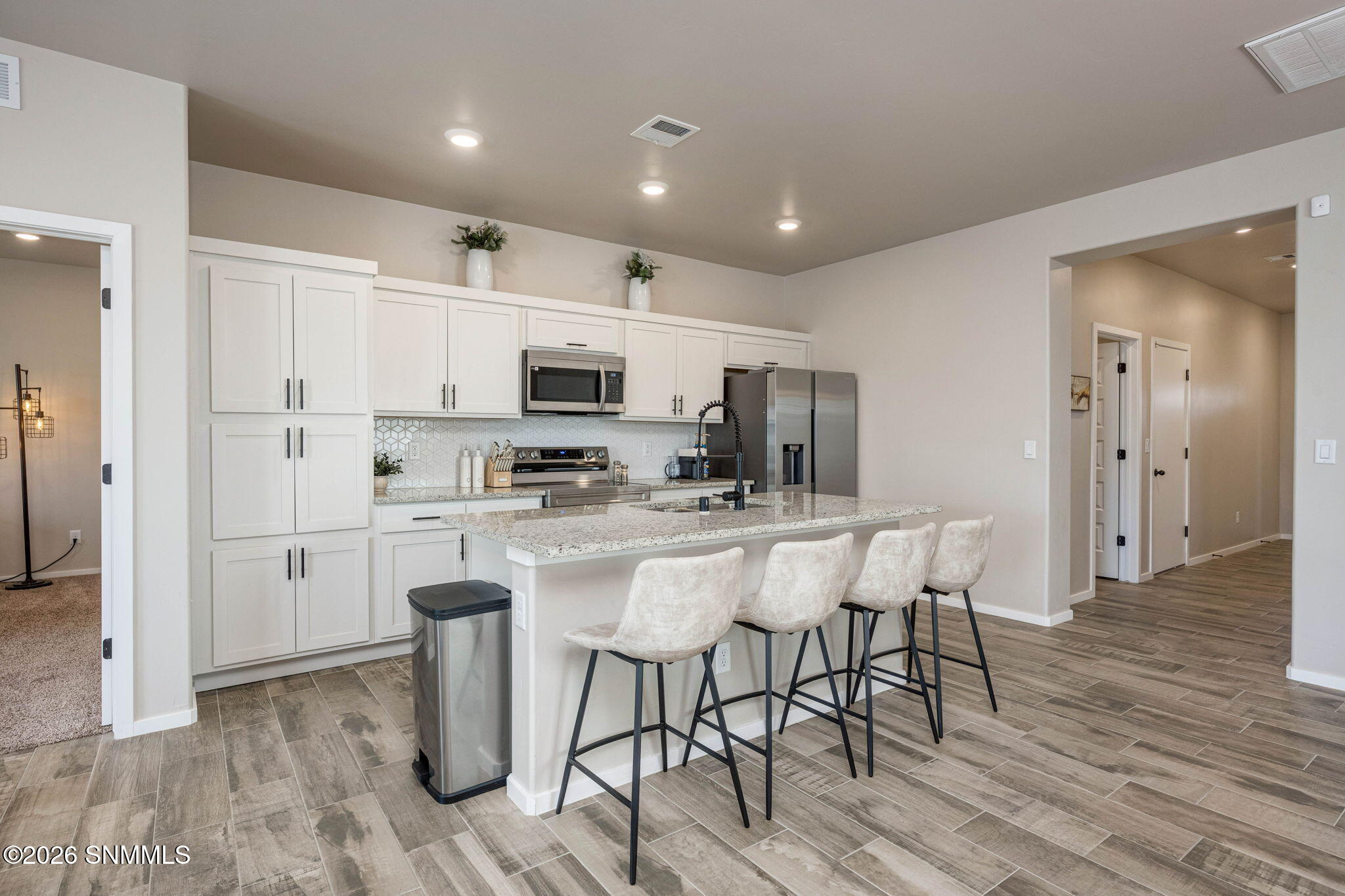 10-web-or-mls-Snappin Homes (Yestereve38